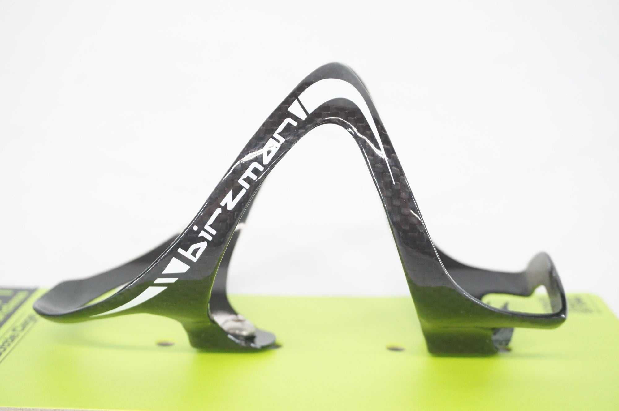 BIRZMAN 「バーズマン」 CARBON BOTTLE CAGE ボトルケージ / 阪急塚口店