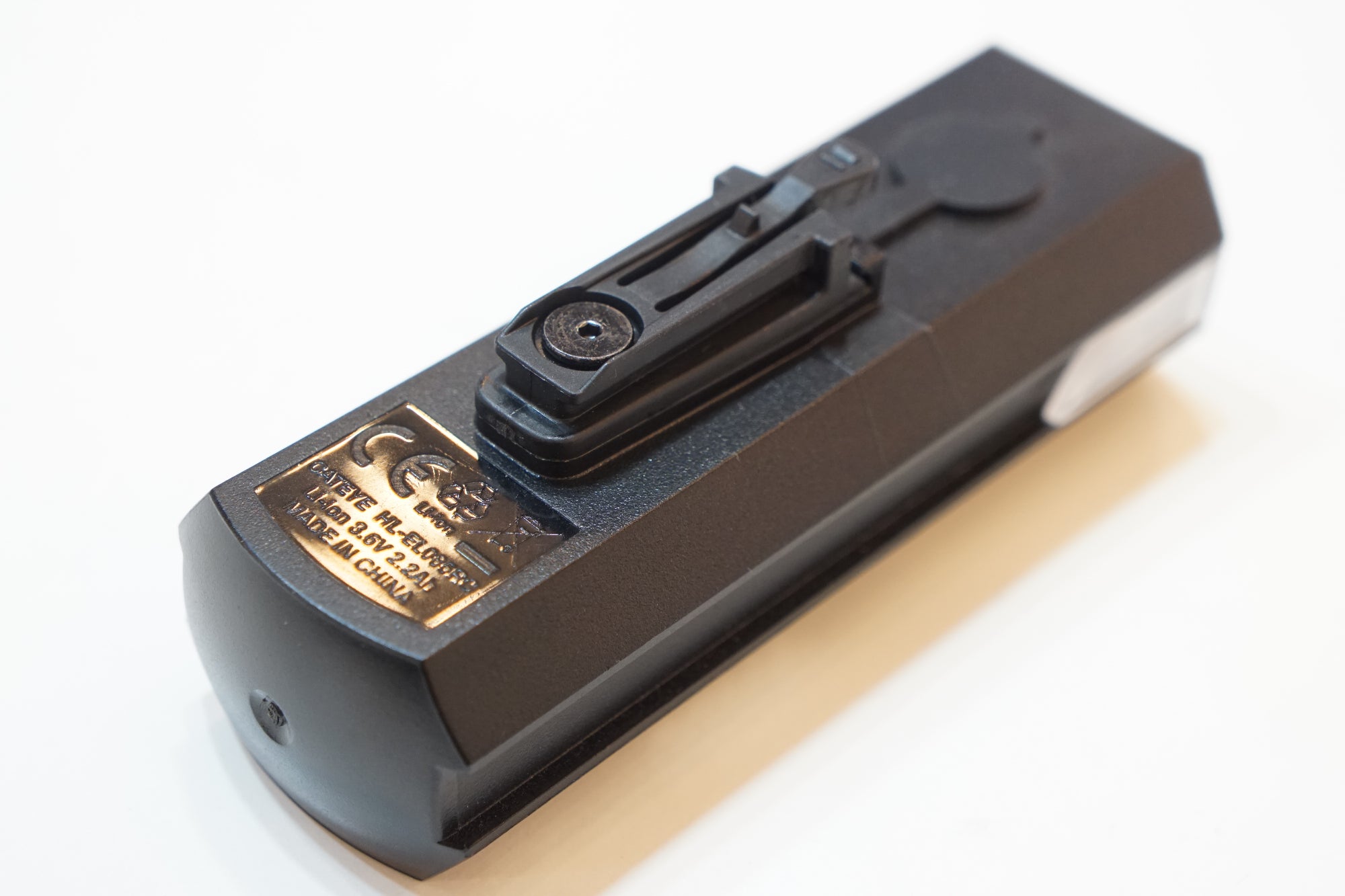 CATEYE 「キャットアイ」 AMPP 500N フロントライト / バイチャリ浦和ベース