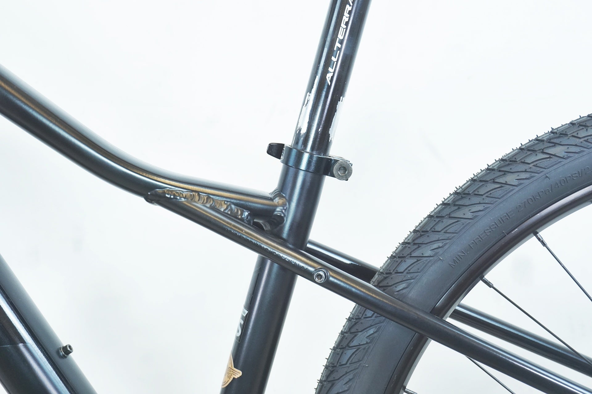 GT 「ジーティー」 AVALANCHE EXPERT 27.5" V2 2023年モデル マウンテンバイク / 有明ガーデン店