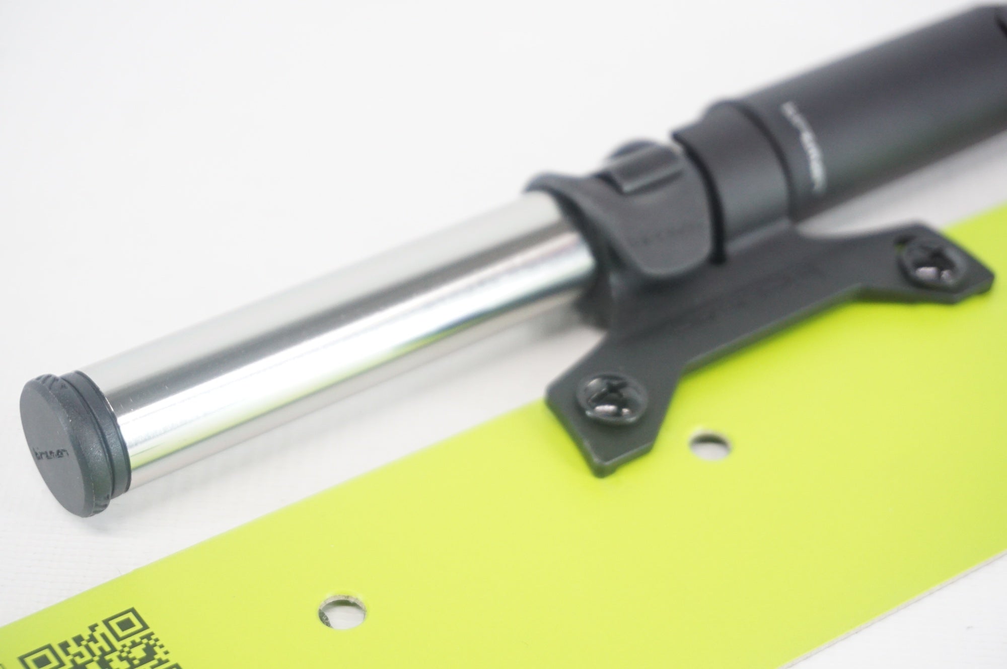 BIRZMAN 「バーズマン」 SWIFT 携帯ポンプ / 阪急塚口店