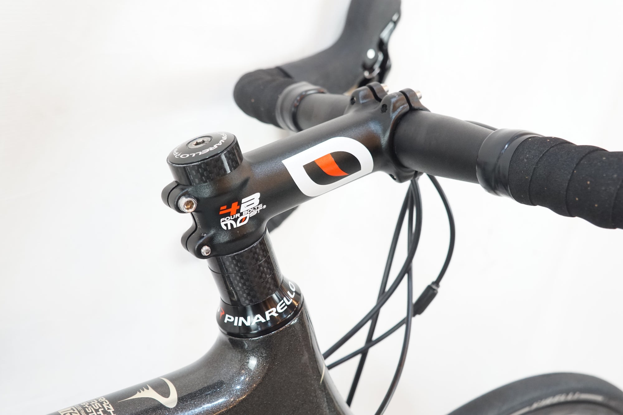 PINARELLO 「ピナレロ」 RAZHA DISK 105 2023年モデル ロードバイク / バイチャリ浦和ベース