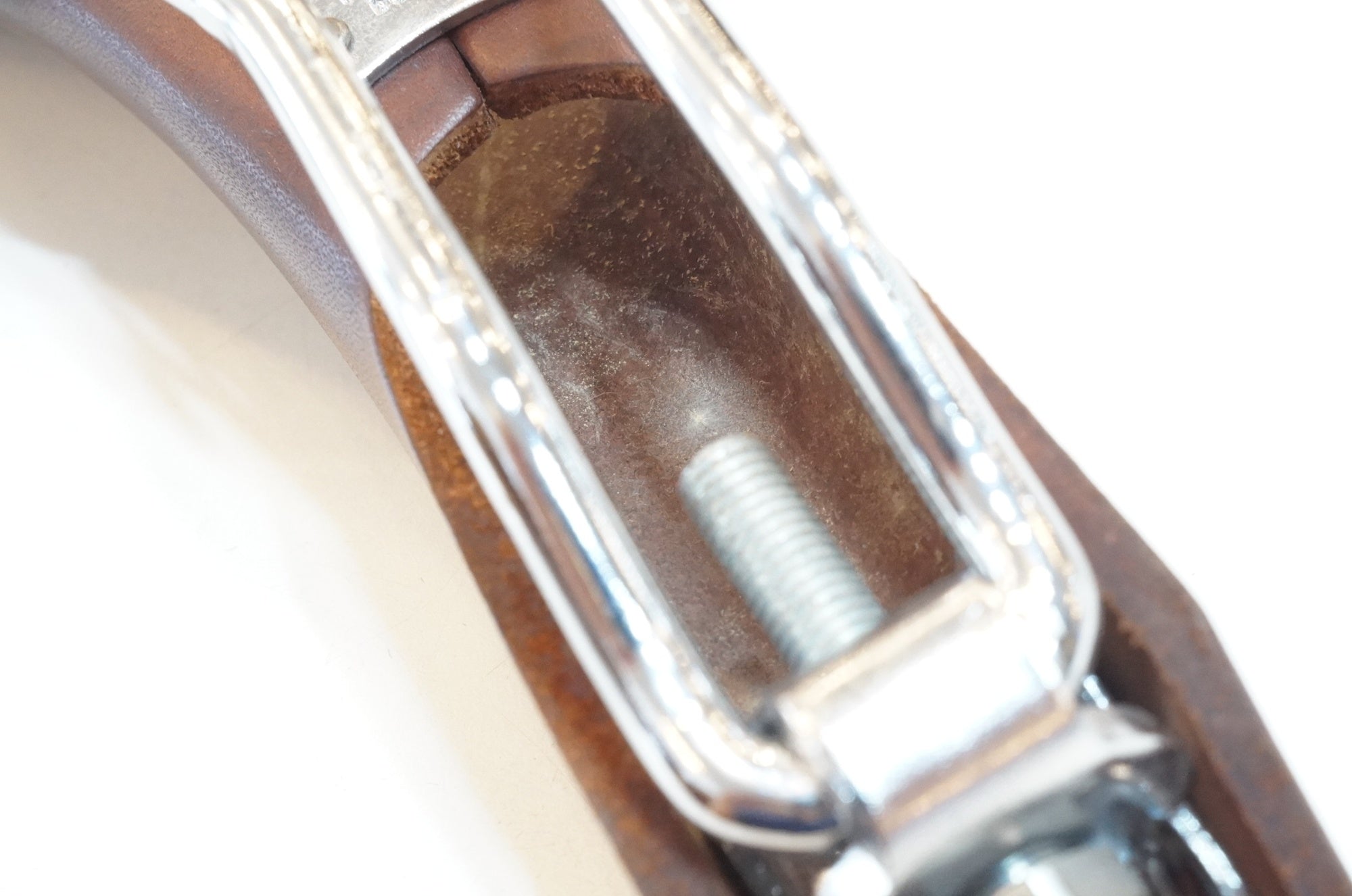 BROOKS 「ブルックス」 B15 SWALLOW サドル / 浦和ベース