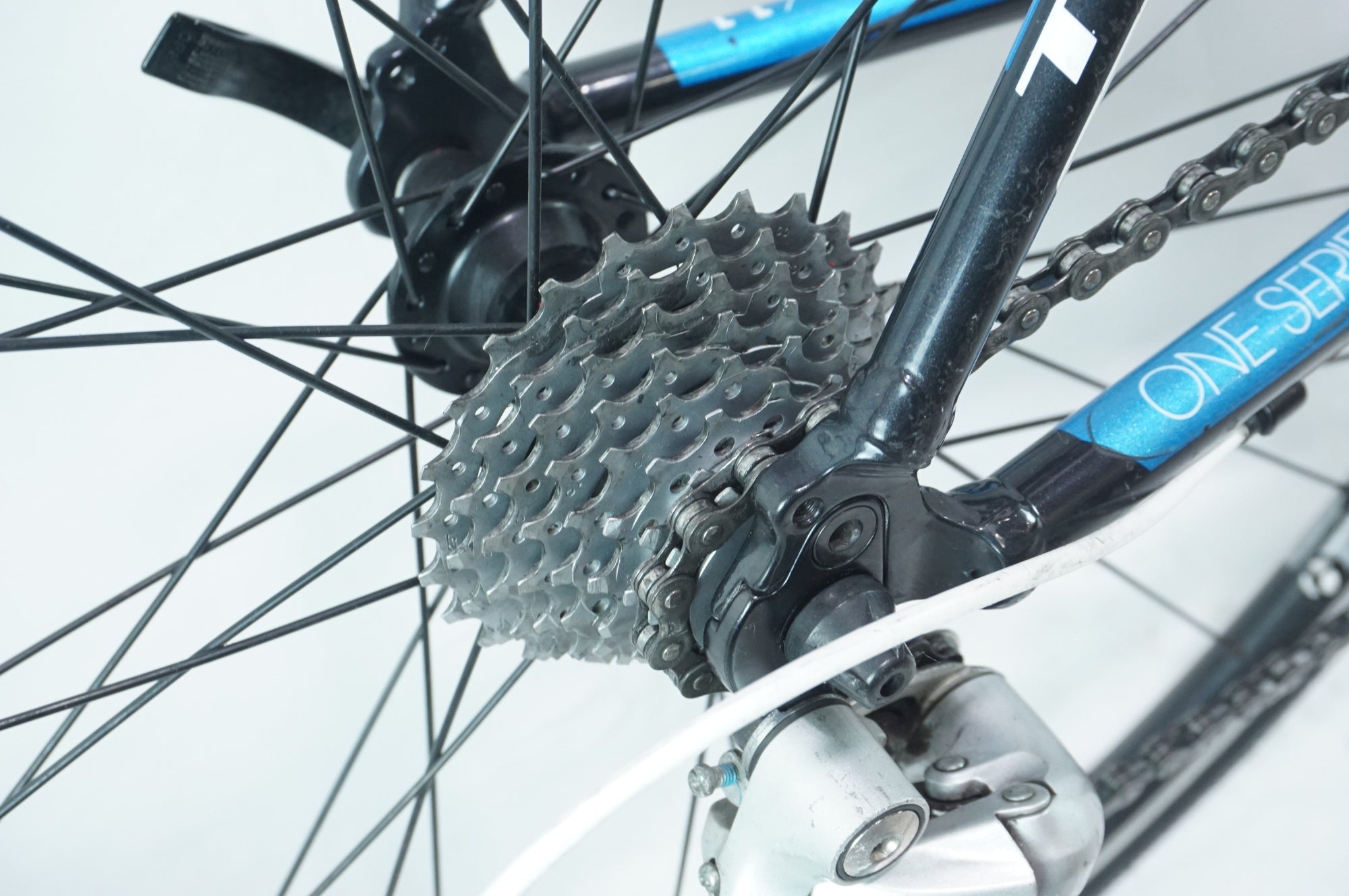 TREK 「トレック」 1.1 H2 2013年モデル ロードバイク / 中目黒店