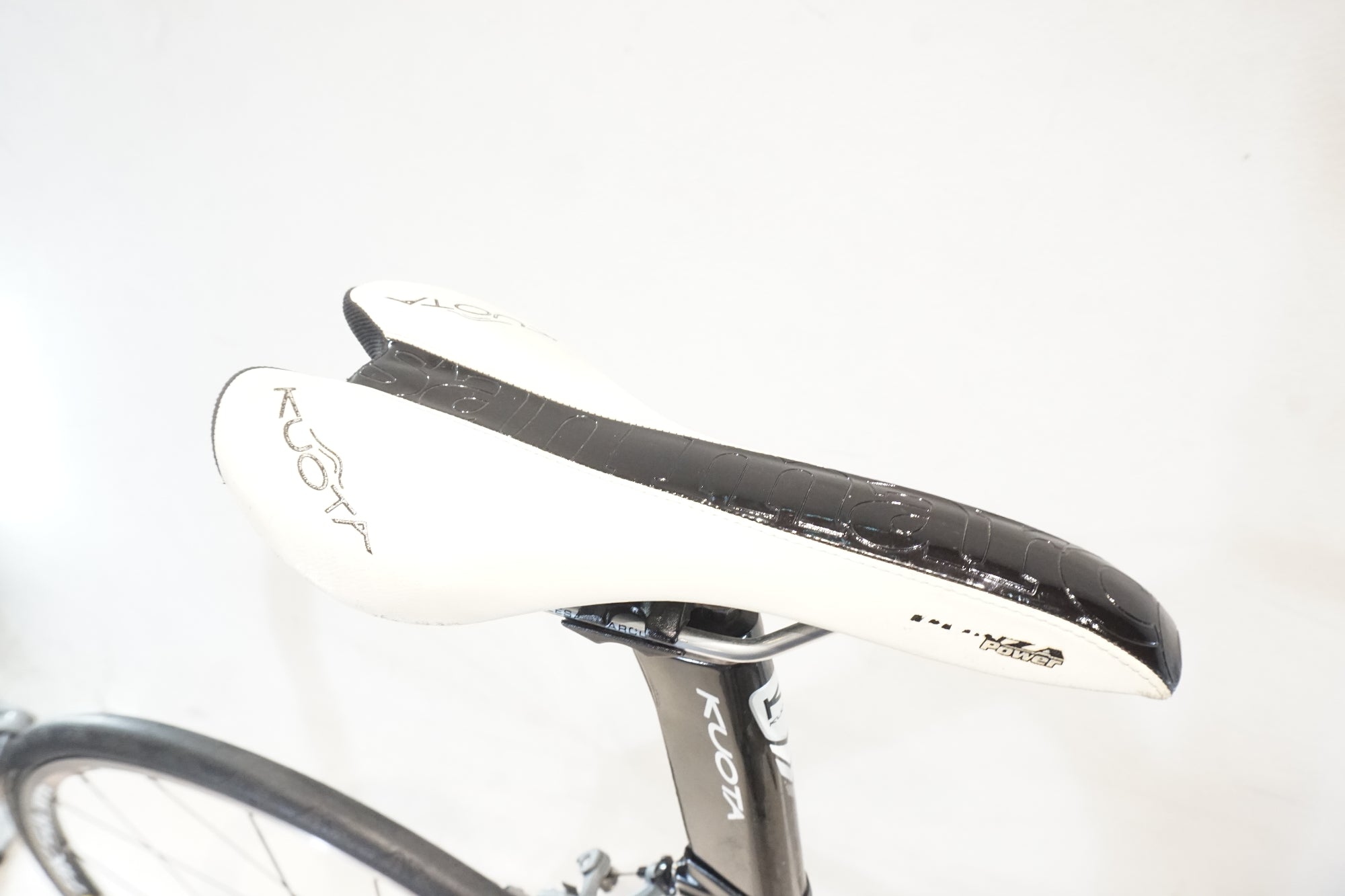 KUOTA 「クオータ」 KHARMA RACE ULTEGRA 2012年モデル ロードバイク / 横浜戸塚店