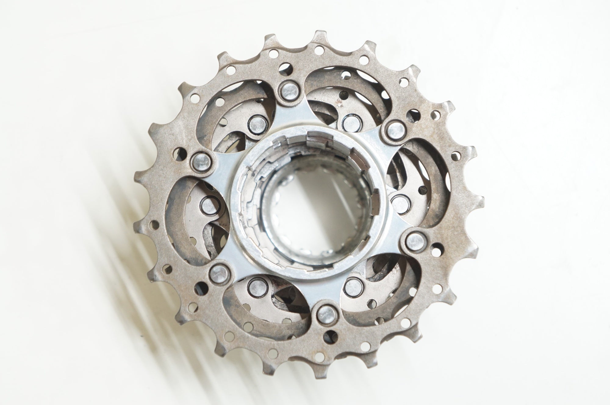 SHIMANO 「シマノ」 DURA-ACE CS-7700 11-21T スプロケット / 大宮店