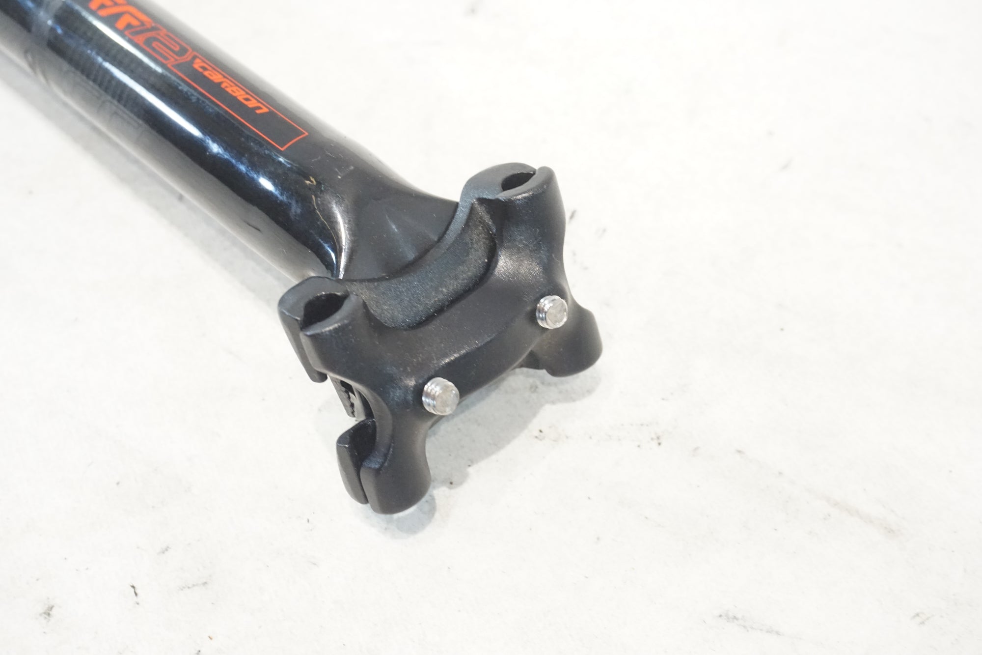 SYNCROS 「シンクロス」 RR1.2 CARBON φ27.2 350mm シートポスト / 横浜戸塚店