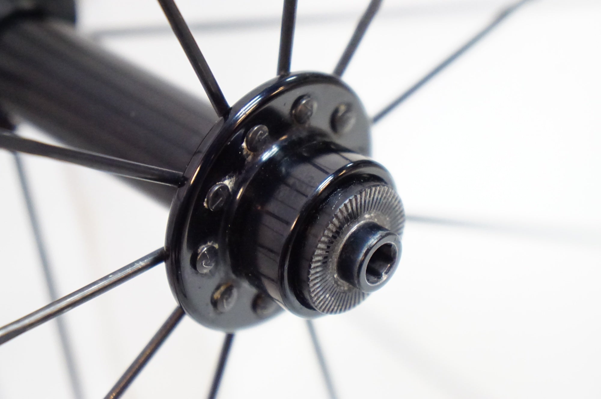 ATTAQUE 「アタッキ」 45 シマノ11速 ホイールセット / 熊谷本店