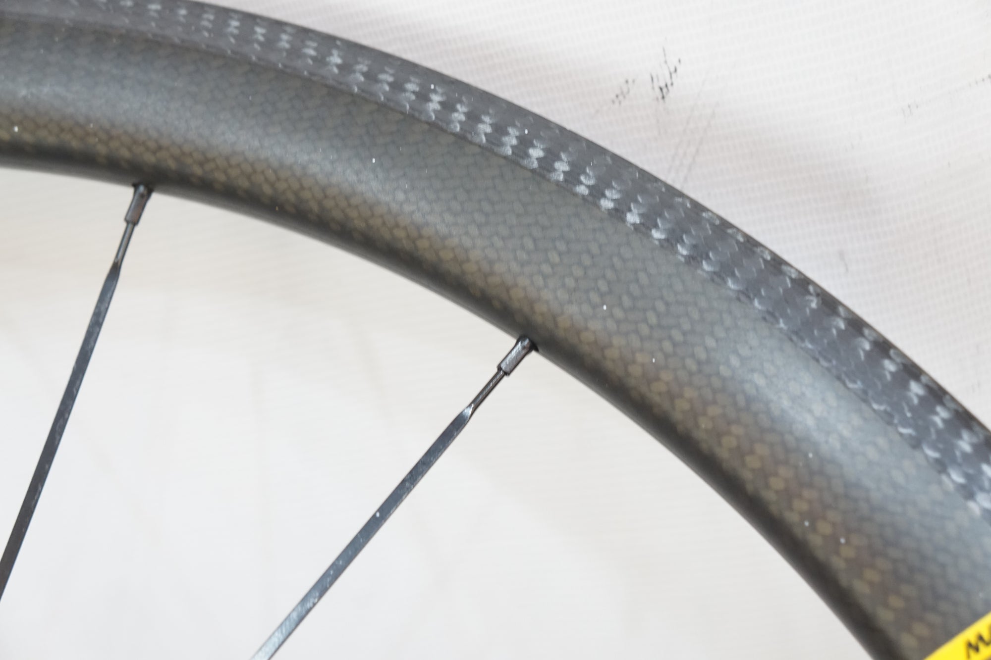 MAVIC 「マビック」 COSMIC PRO CARBON UST シマノ11速 ホイールセット / バイチャリ浦和ベース