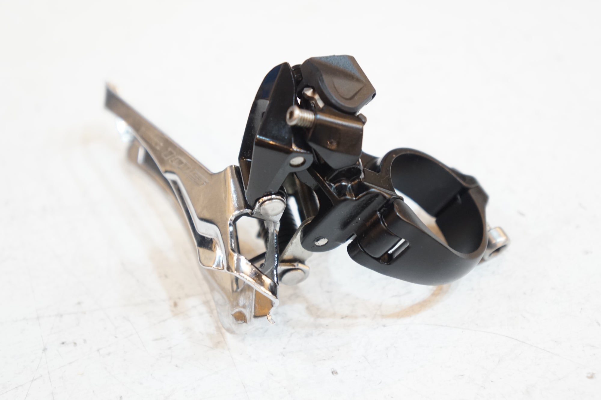 SHIMANO 「シマノ」 105 FD-R7000 φ31.8 フロントディレイラー / バイチャリ浦和ベース