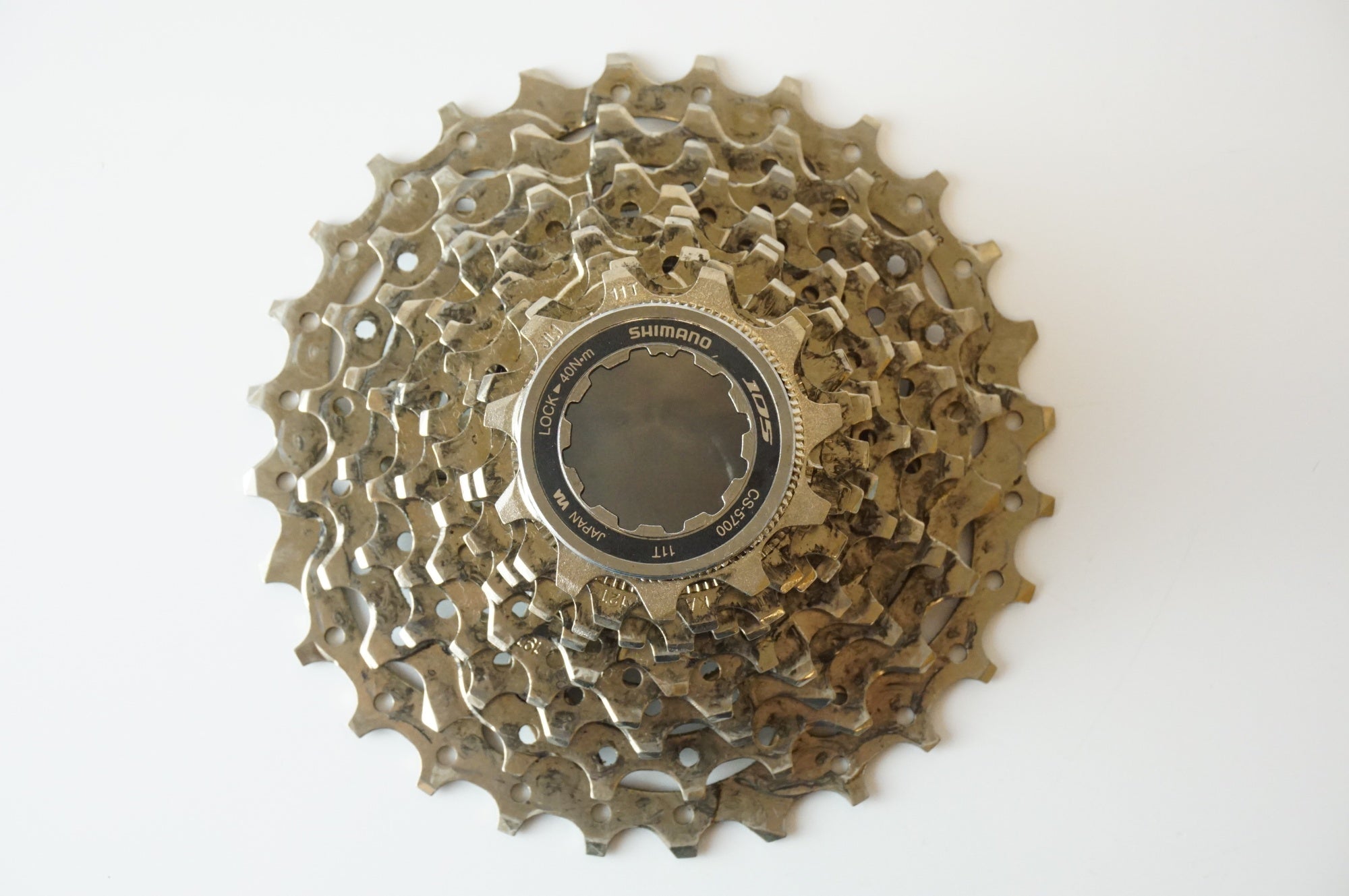 シマノ　RSホイール　105_11速28T スプロケ　タイヤ付き　カバー付き SHIMANO 「シマノ」 105 CS-5700 11-28T スプロケット / 浜松店
