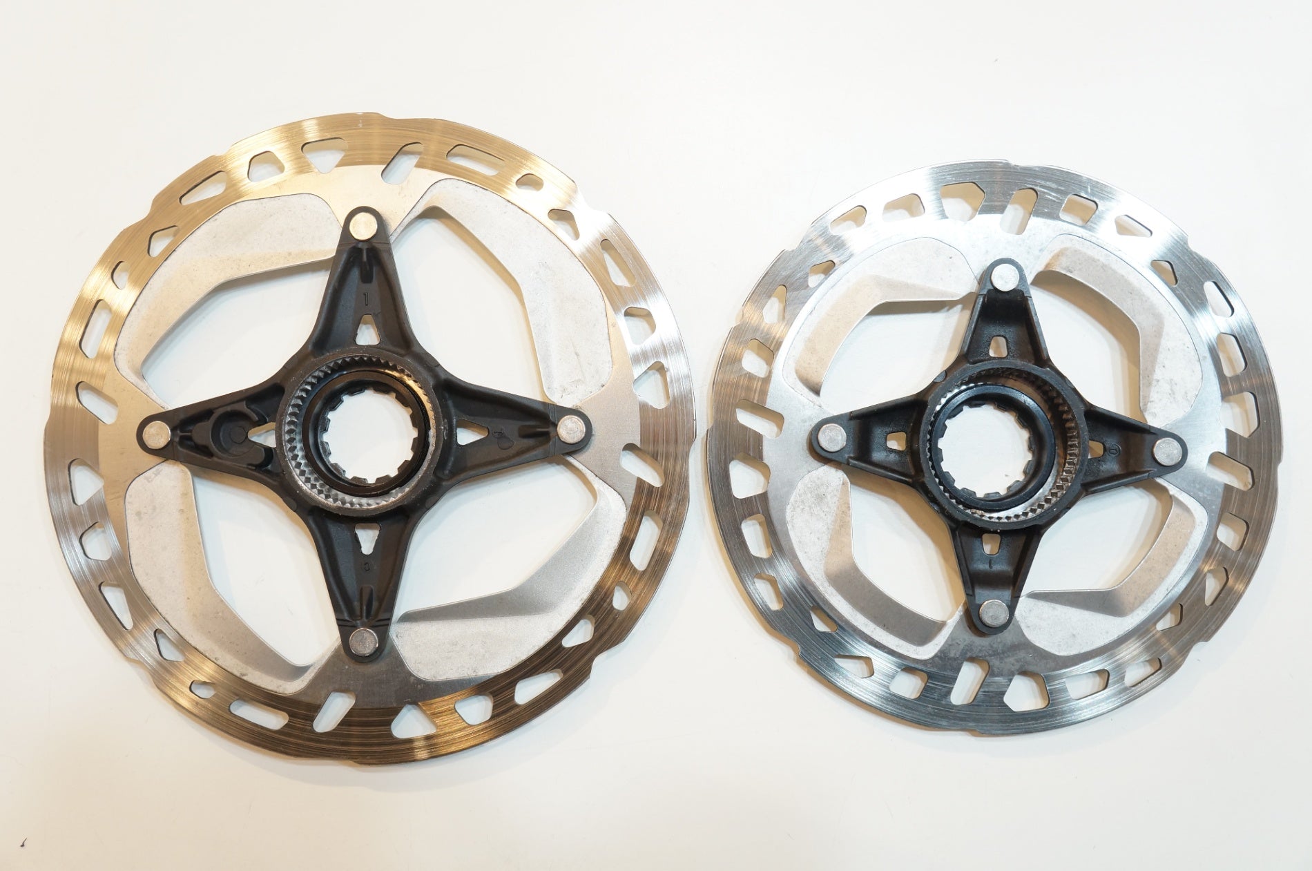 SHIMANO 「シマノ」 105 R7100/R7120/R7170 コンポセット / バイチャリ浦和ベース