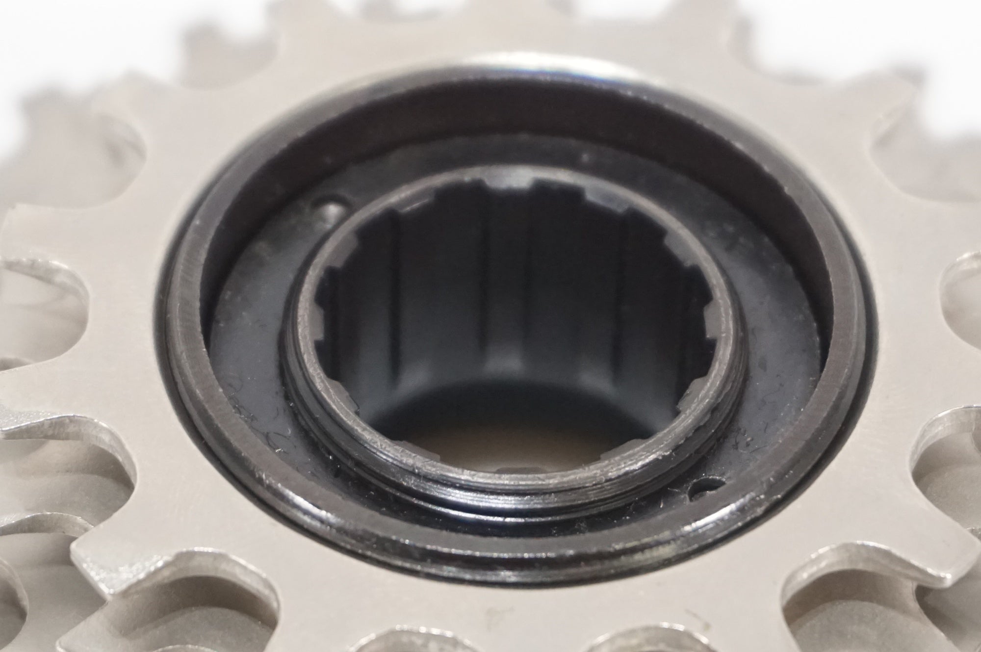 SHIMANO 「シマノ」 GENUINE MF-Z012 14-28T ボスフリー / AKIBA店