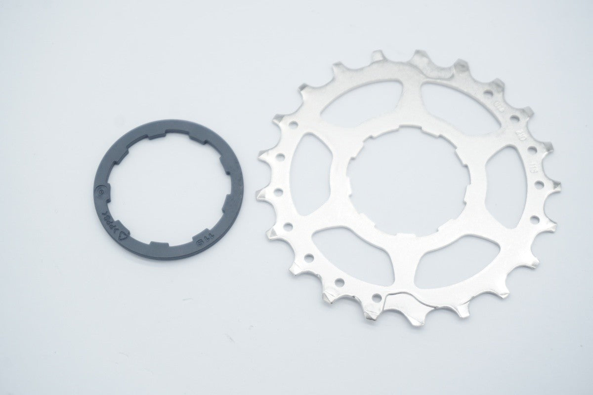 SHIMANO 「シマノ」 105 CS-R7000 11-30T スプロケット / 滋賀大津店