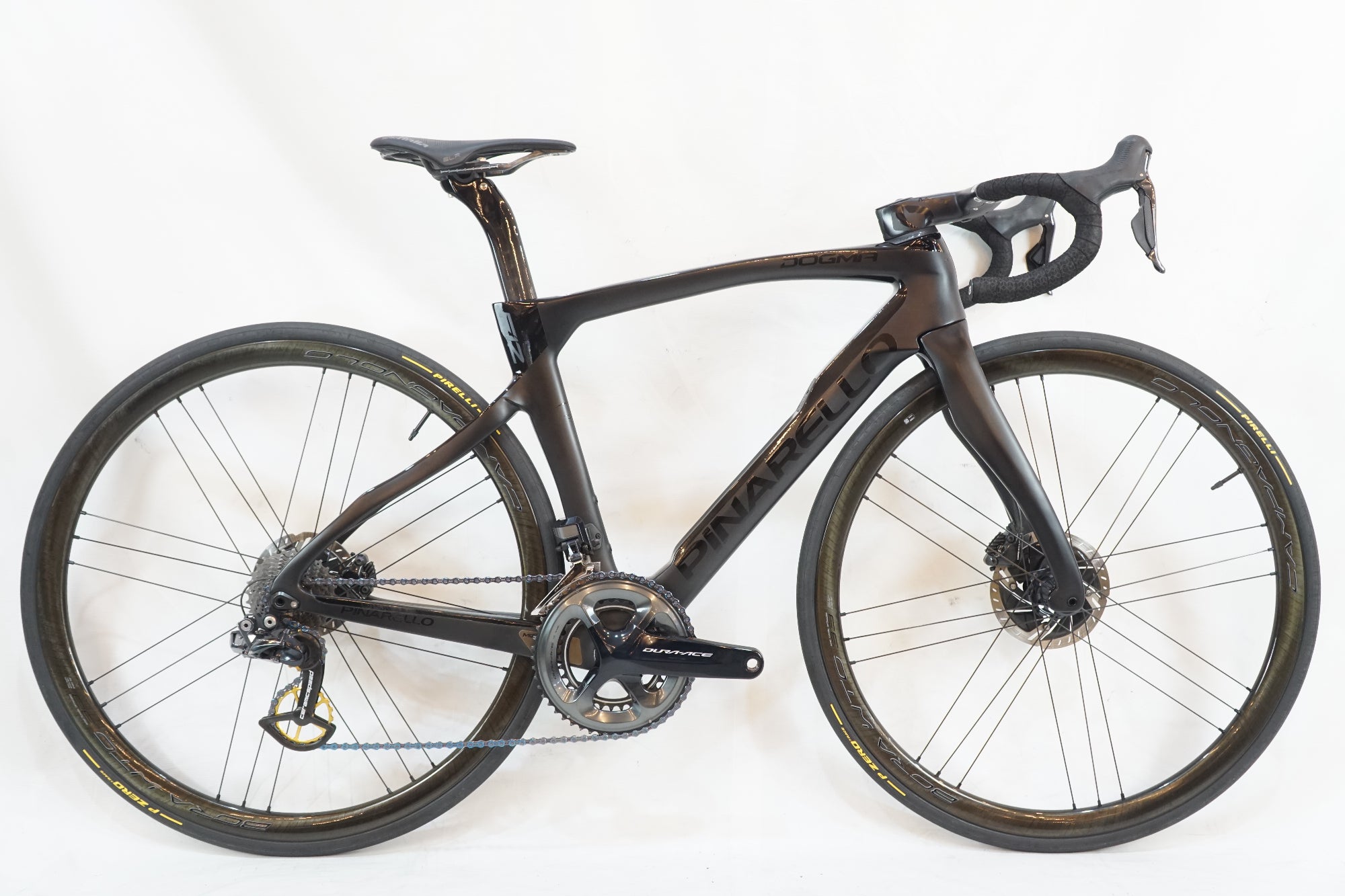 PINARELLO 「ピナレロ」 DOGMA F12 DISK 2021年モデル ロードバイク / バイチャリ浦和ベース