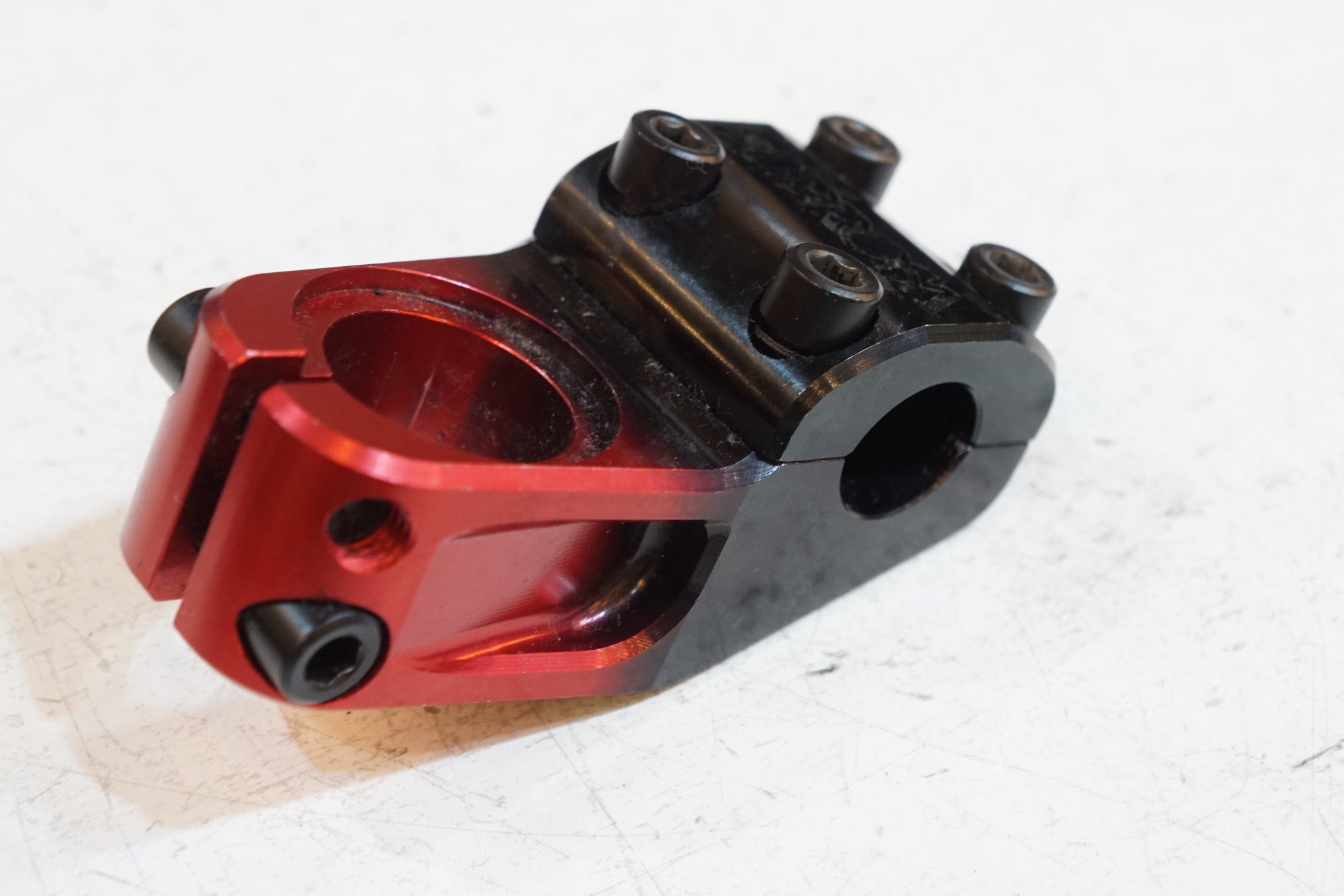 SUBROSA 「サブローサ」 φ25.4 50mm ステム / バイチャリ浦和ベース