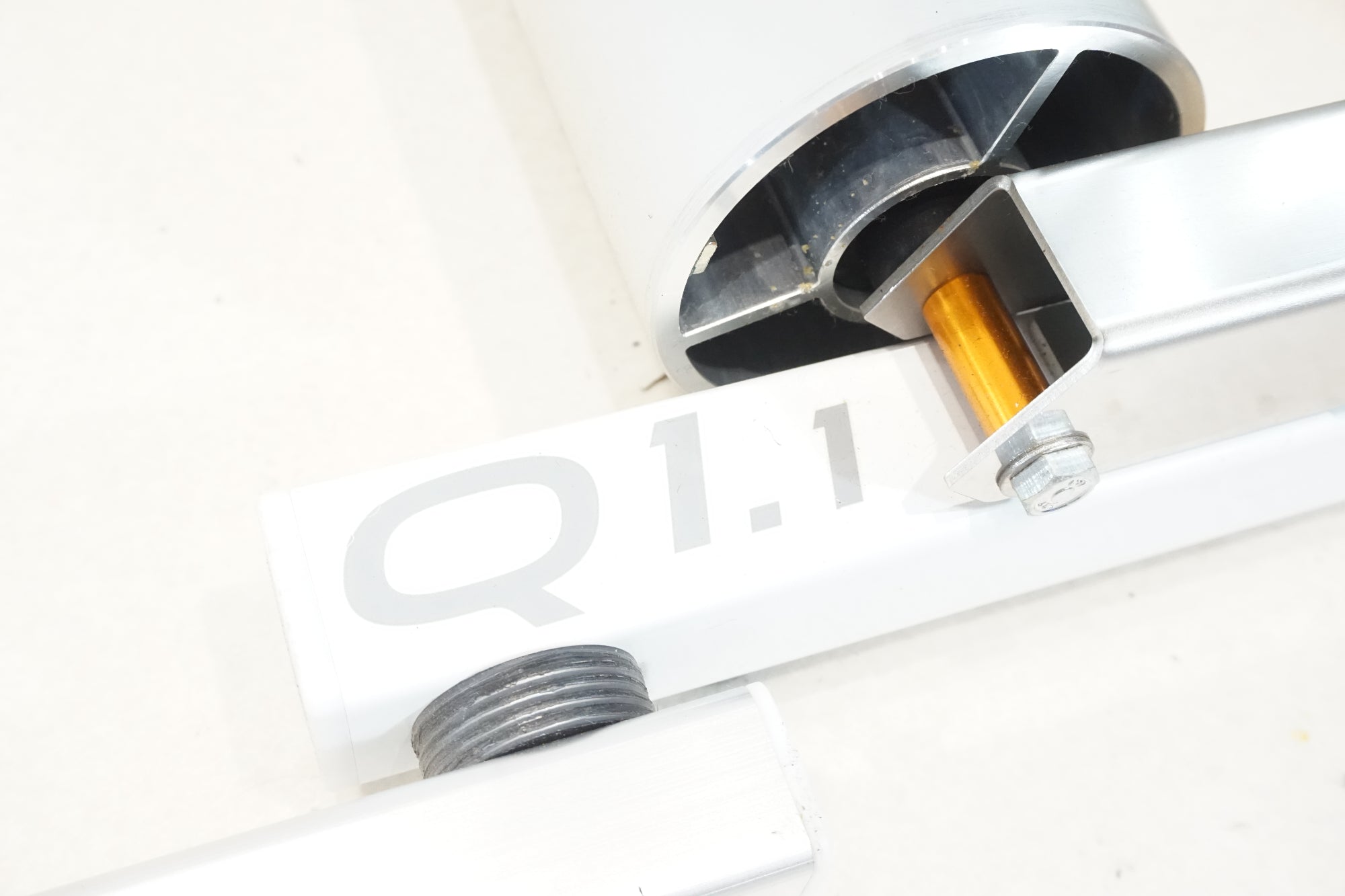 GROWTAC 「グロータック」 GT-ROLLER Q1.1 3本ローラー サイクルトレーナー / 横浜戸塚店