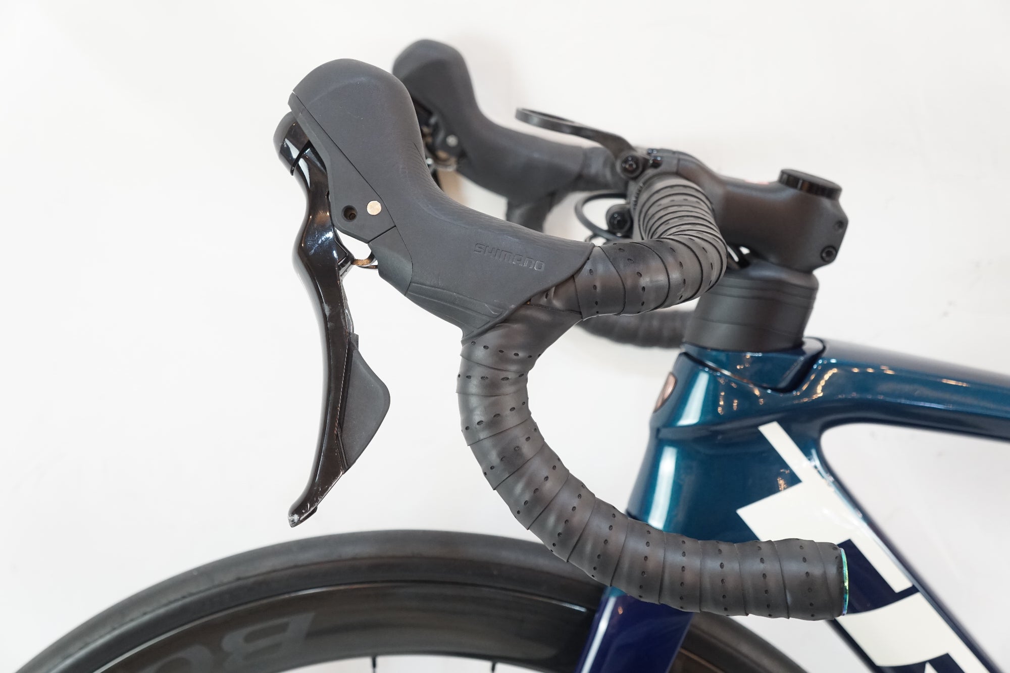 TREK 「トレック」 EMONDA SL5 2024年モデル ロードバイク / バイチャリ浦和ベース