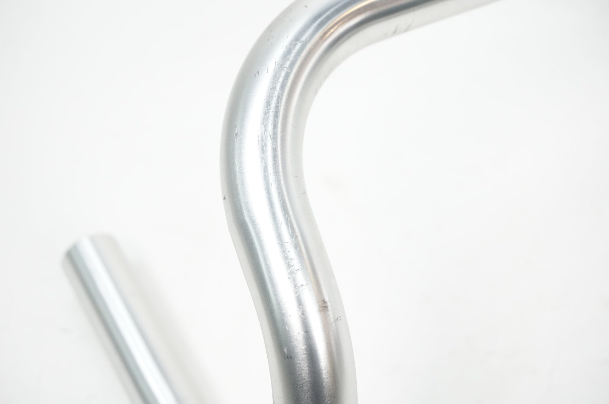 NITTO 「ニットー」 B136 ハンドル / 川越店