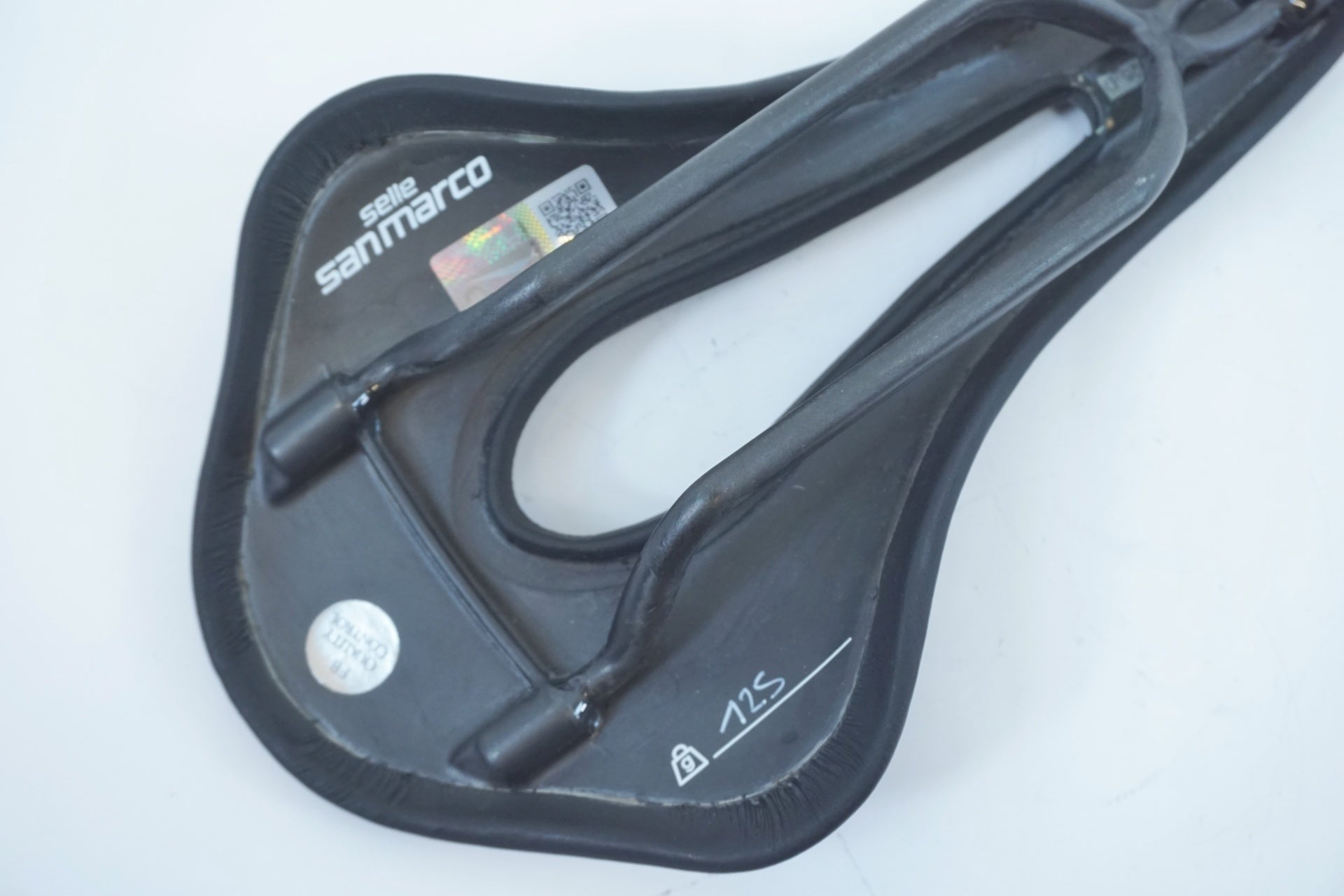 SELLE SANMARCO 「セラサンマルコ」 SHORT FIT SUPERLEGGERA サドル / 有明ガーデン店