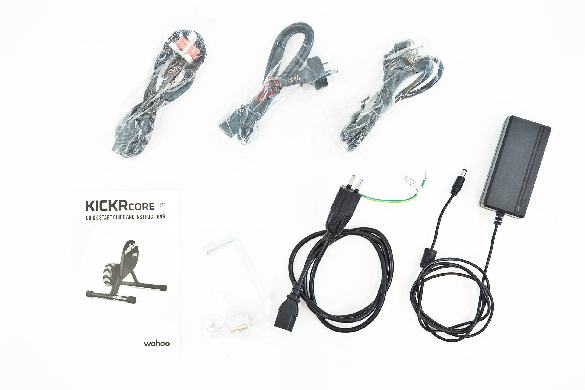 WAHOO 「ワフー」 KICKR CORE WF123 サイクルトレーナー / 有明ガーデン店