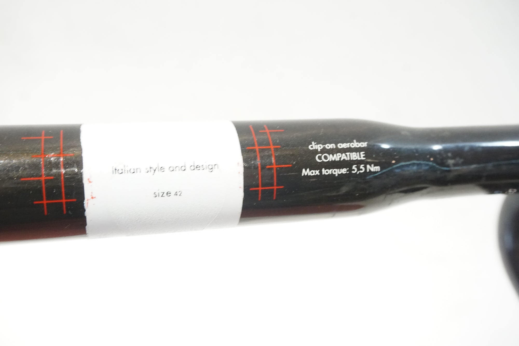 3T 「スリーティー」 ERGOSUM TEAM Φ31.8 420mm カーボン ドロップハンドル / 横浜戸塚店