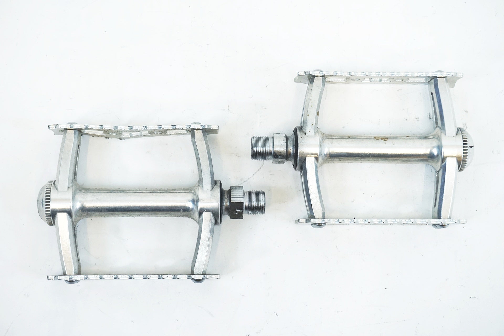 MKS 「エムケーエス」 SYLVAN GORDITO ペダル / 有明ガーデン店