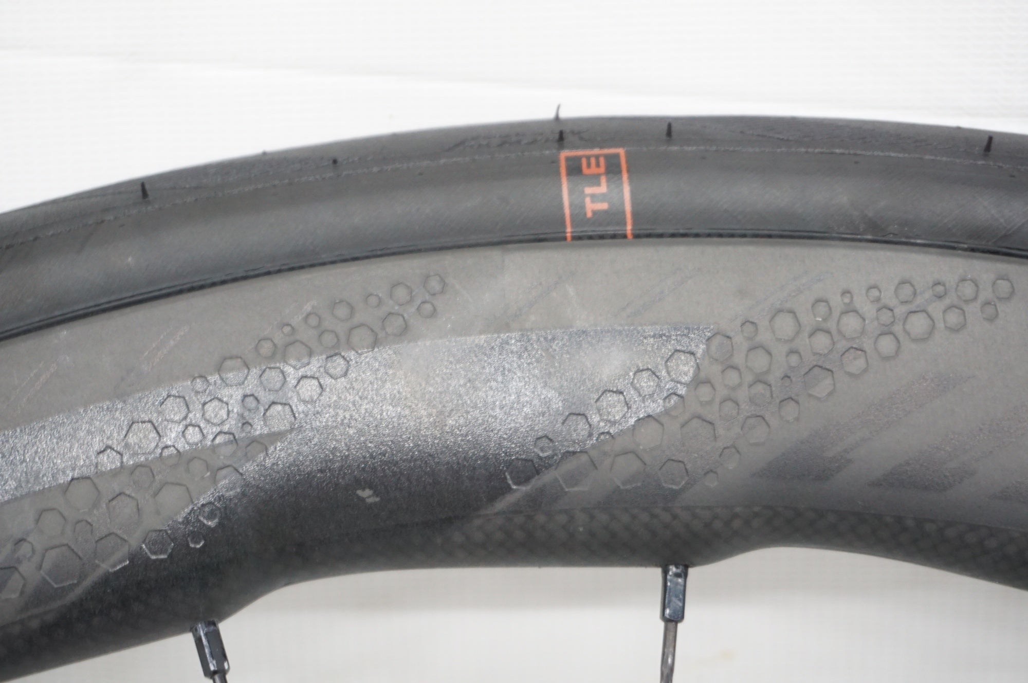 ZIPP 「ジップ」353 NSW TUBELESS DISC シマノ11-12速 ホイールセット / 阪急塚口店