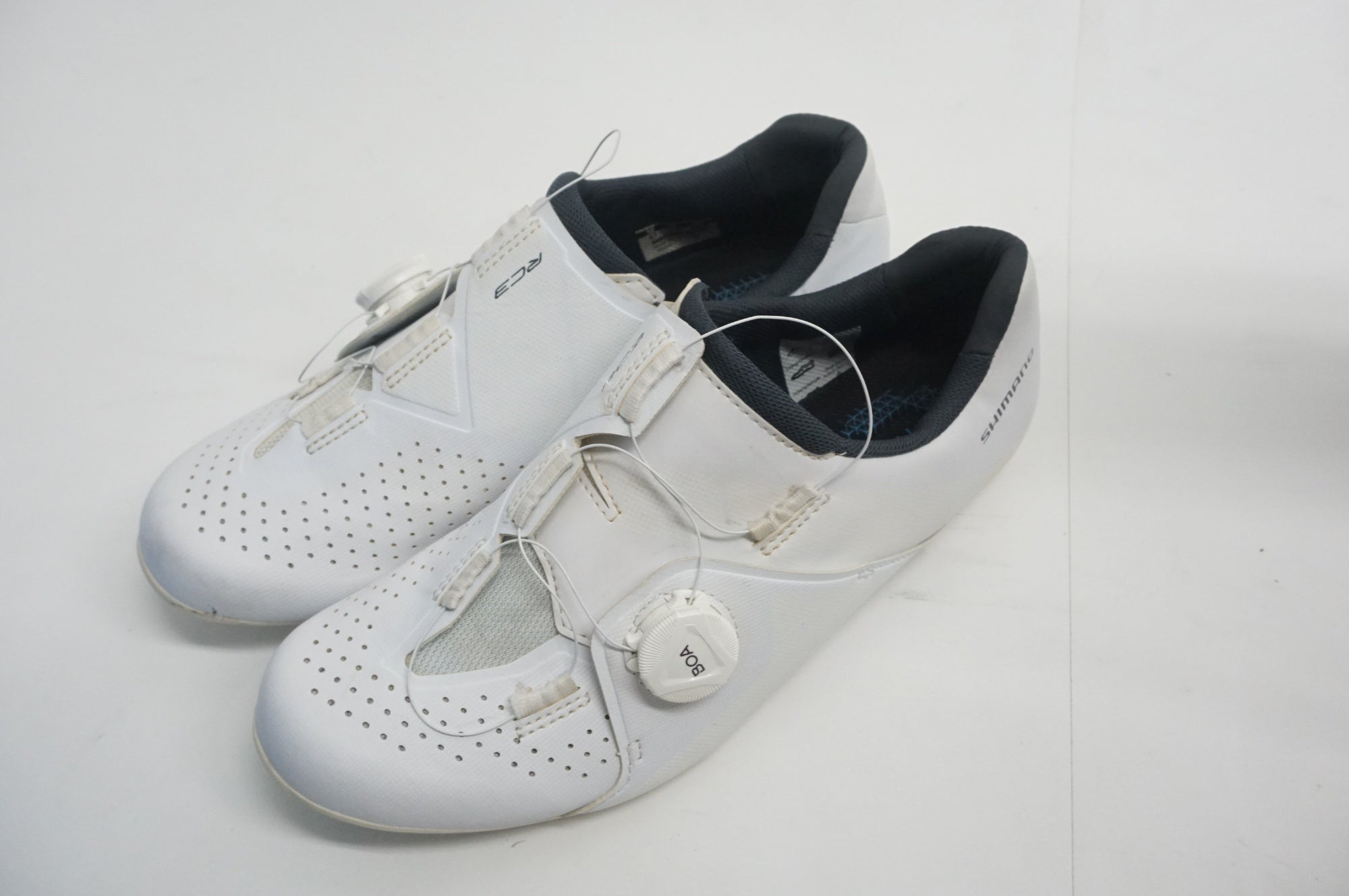 SHIMANO 「シマノ」 SH-RC300 シューズ / バイチャリ福岡店 / 福岡店