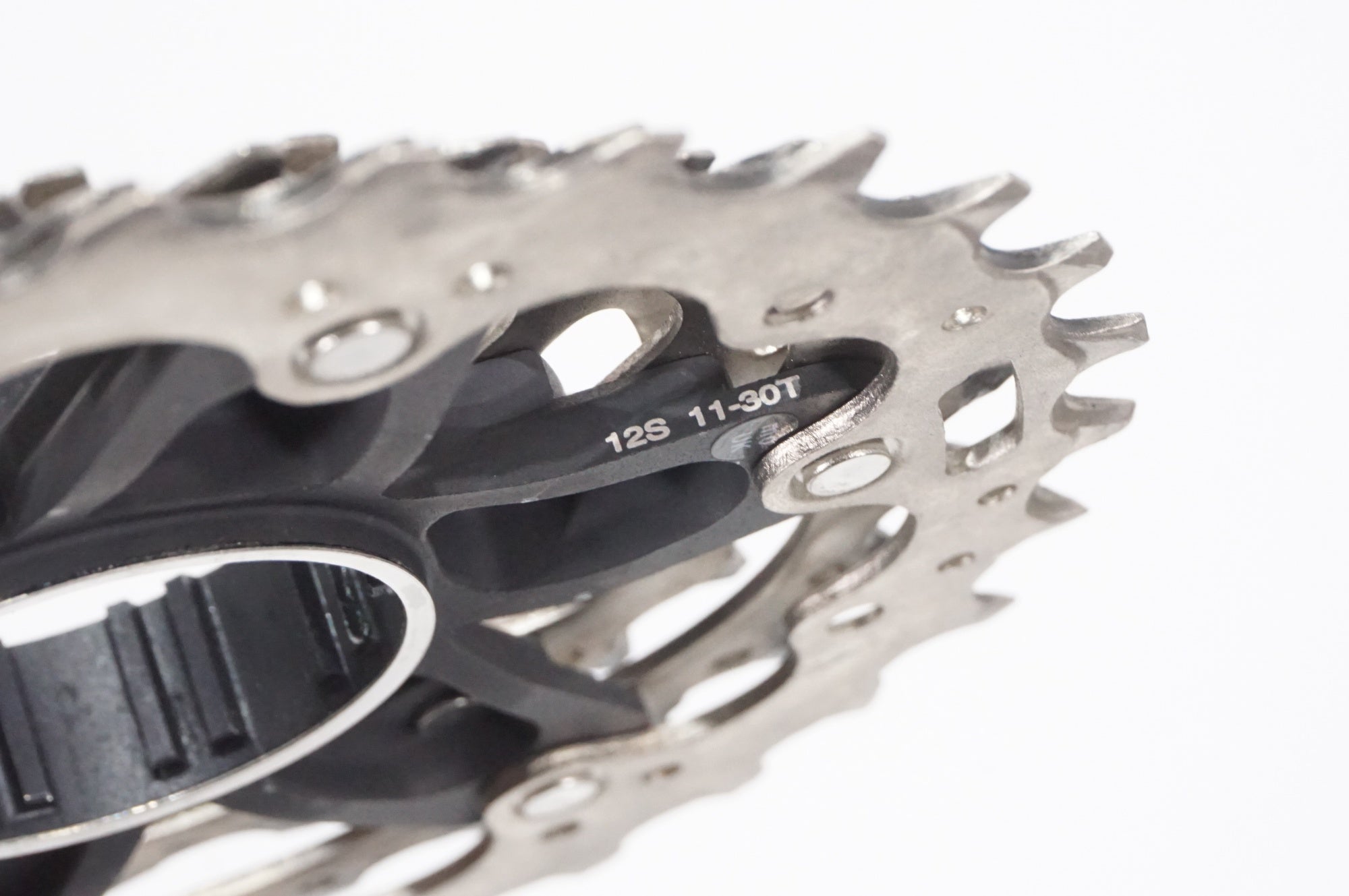 SHIMANO 「シマノ」 ULTEGRA CS-R8100 11-30T スプロケット / AKIBA店