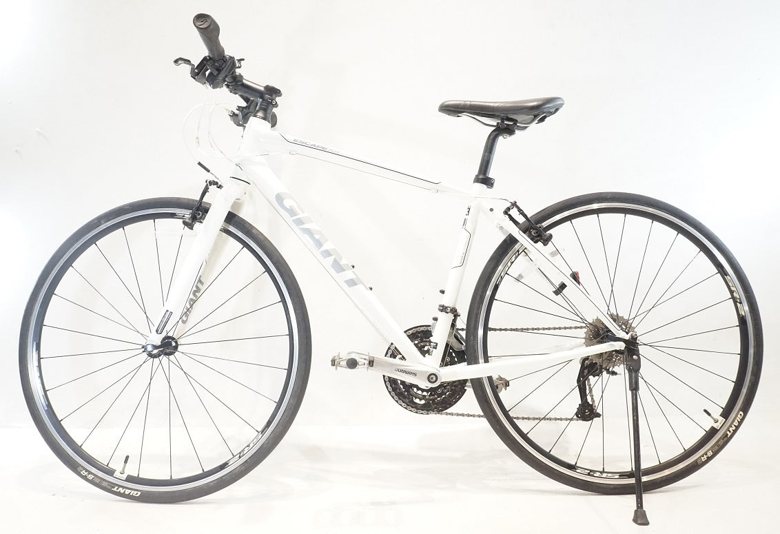 GIANT 「ジャイアント」 ESCAPE RX3 2015年モデル クロスバイク / 横浜戸塚店