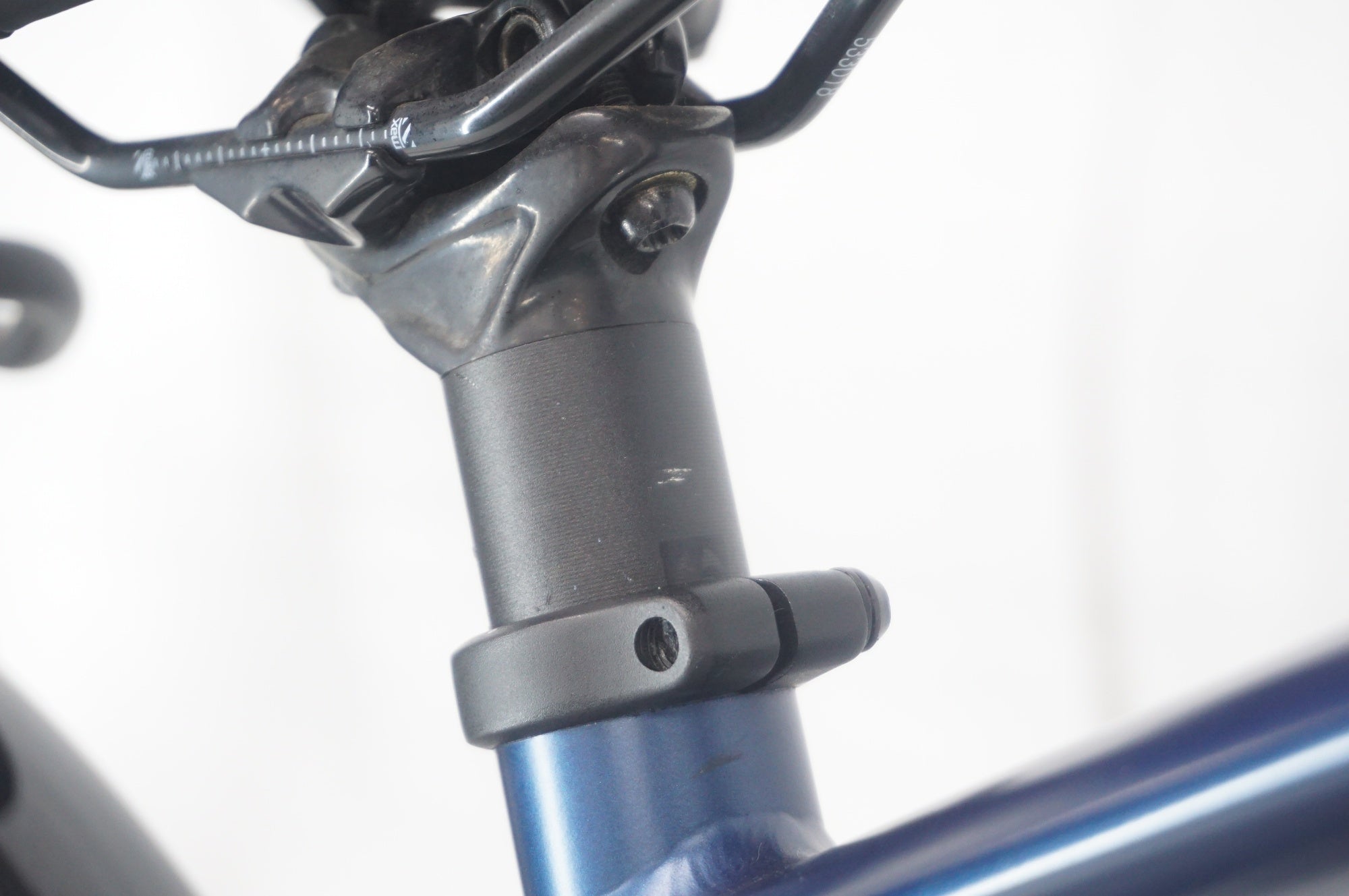 TREK 「トレック」 FX+2 2023年モデル E-BIKE / 阪急塚口店