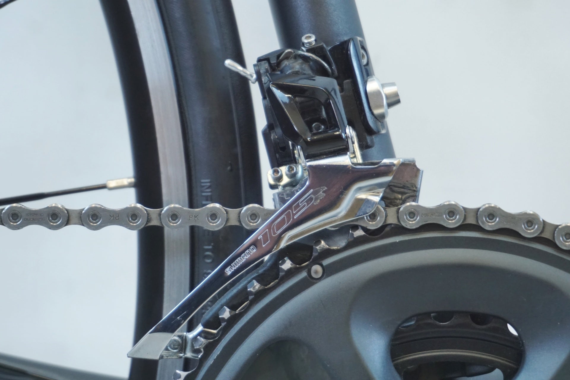 TREK 「トレック」 EMONDA SL 5 2018年モデル ロードバイク / 有明ガーデン店