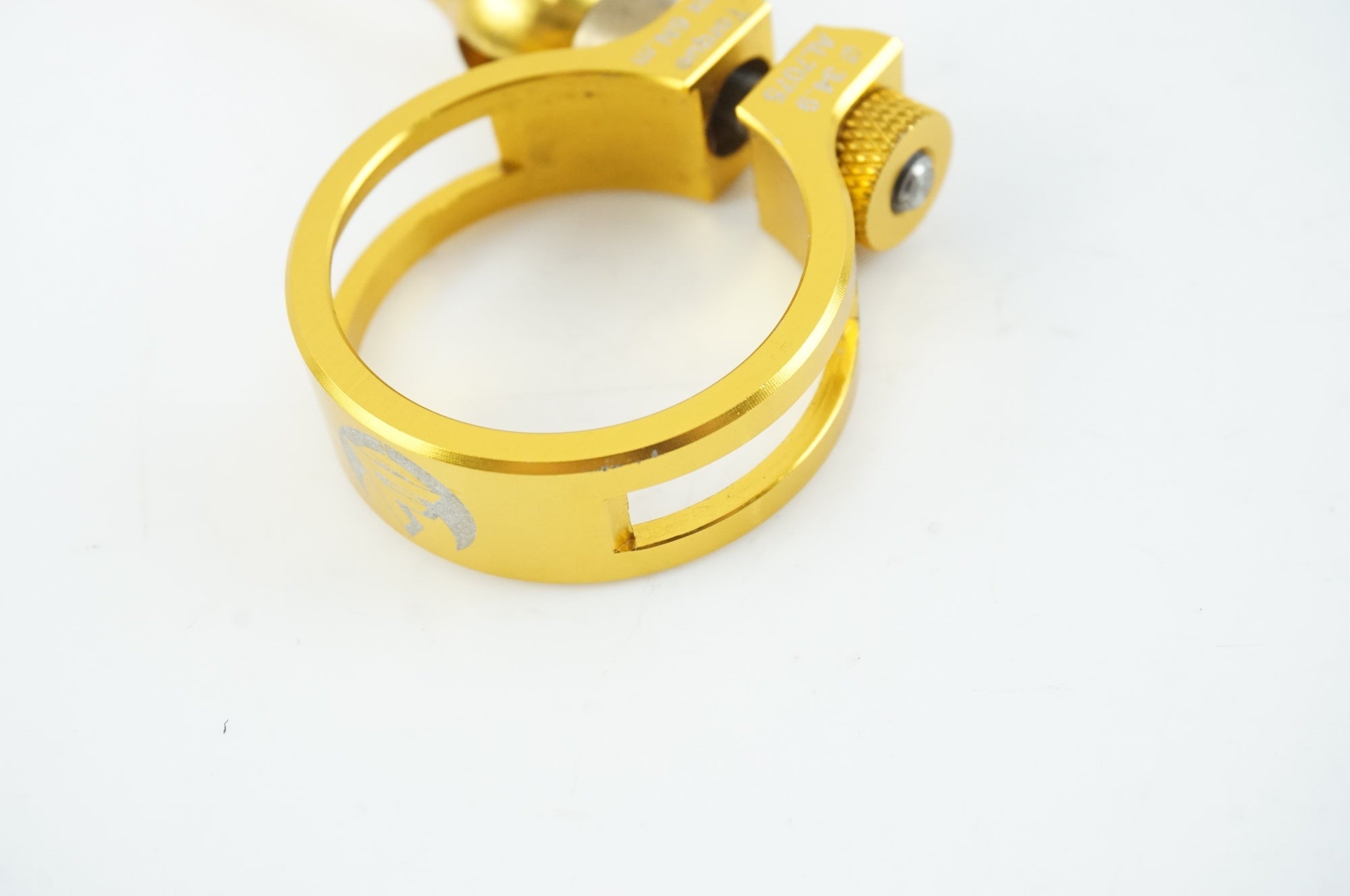 FARNEAR 「ファーアンドニア」 φ34.9 シートクランプ / 中目黒店