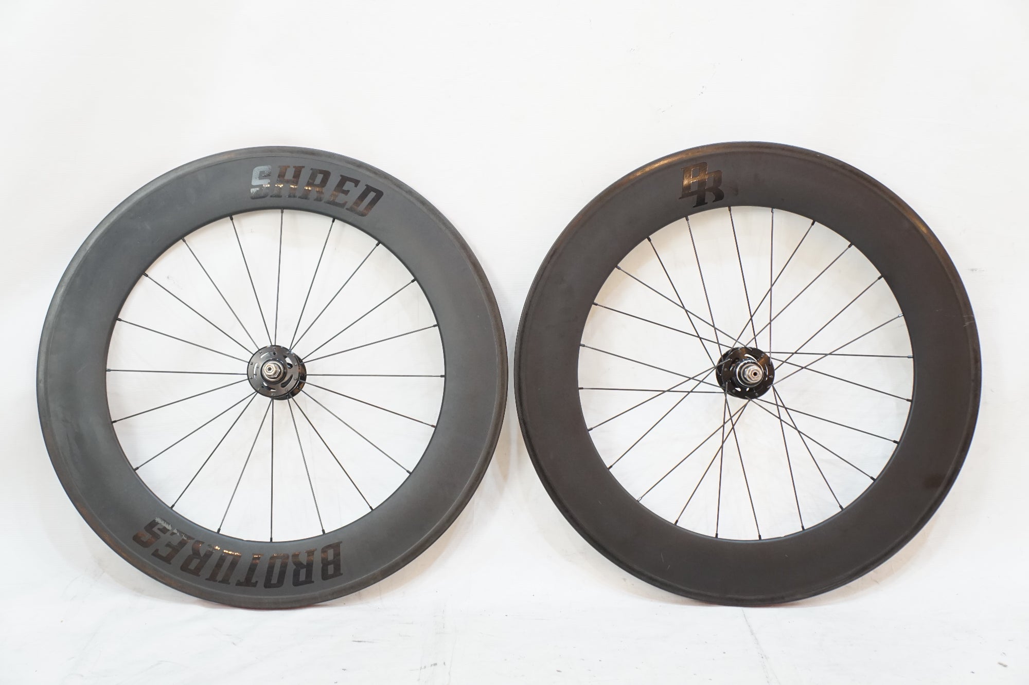 BROTURES 「ブローチャーズ」 SHRED ホイールセット / バイチャリ浦和ベース