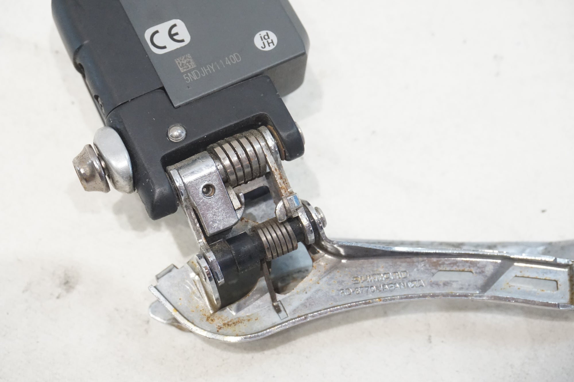 SHIMANO 「シマノ」 ULTEGRA 6770 Di2 コンポ3点(ST,FD,RD) +バッテリー,充電器,ジャンクション セット / 横浜戸塚店