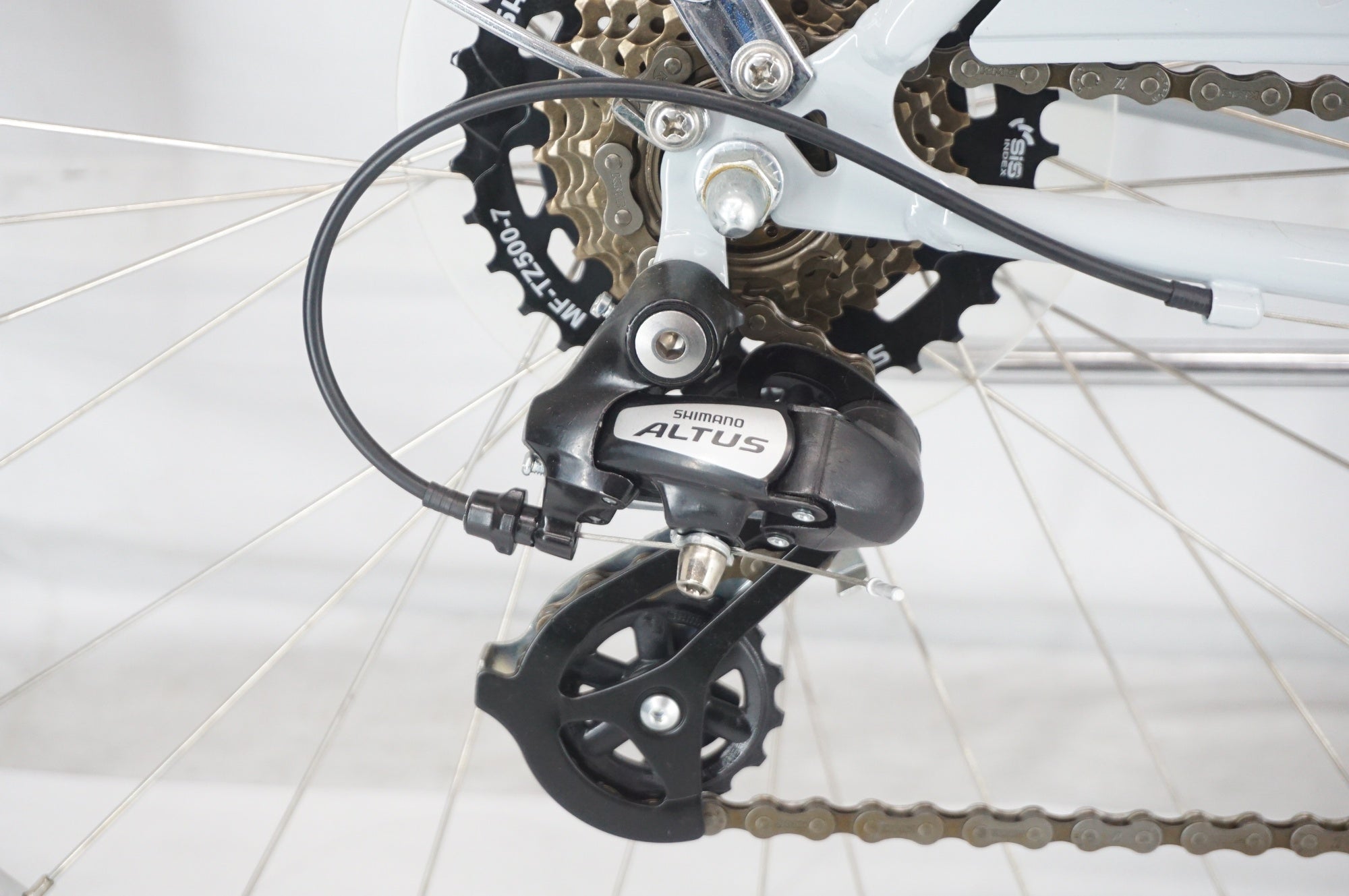 SCHWINN 「シュウィン」 TRAVELER 2021年モデル クロスバイク / 阪急塚口店