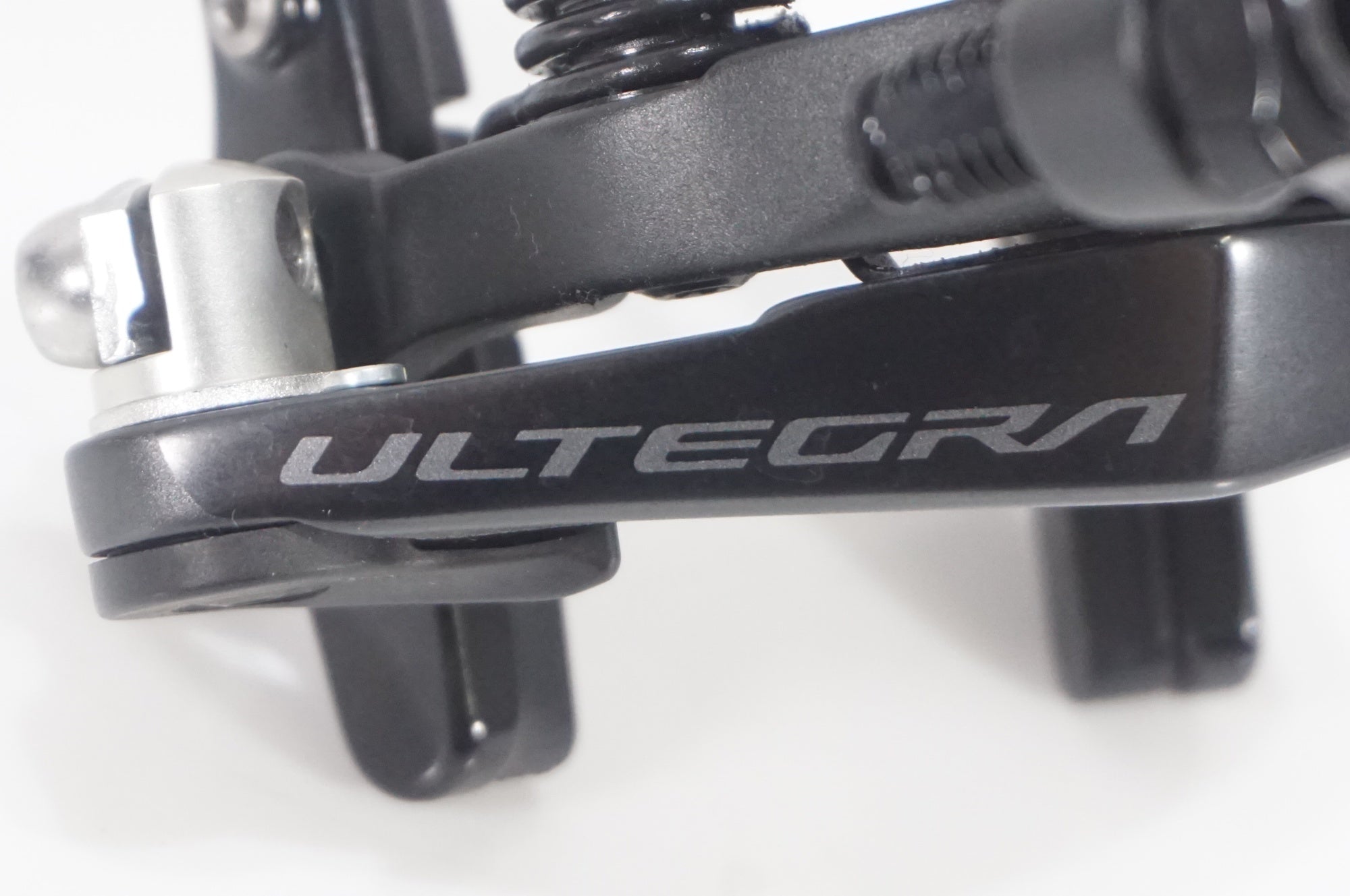 SHIMANO 「シマノ」 ULTEGRA BR-R8100 キャリパーブレーキ / AKIBA店