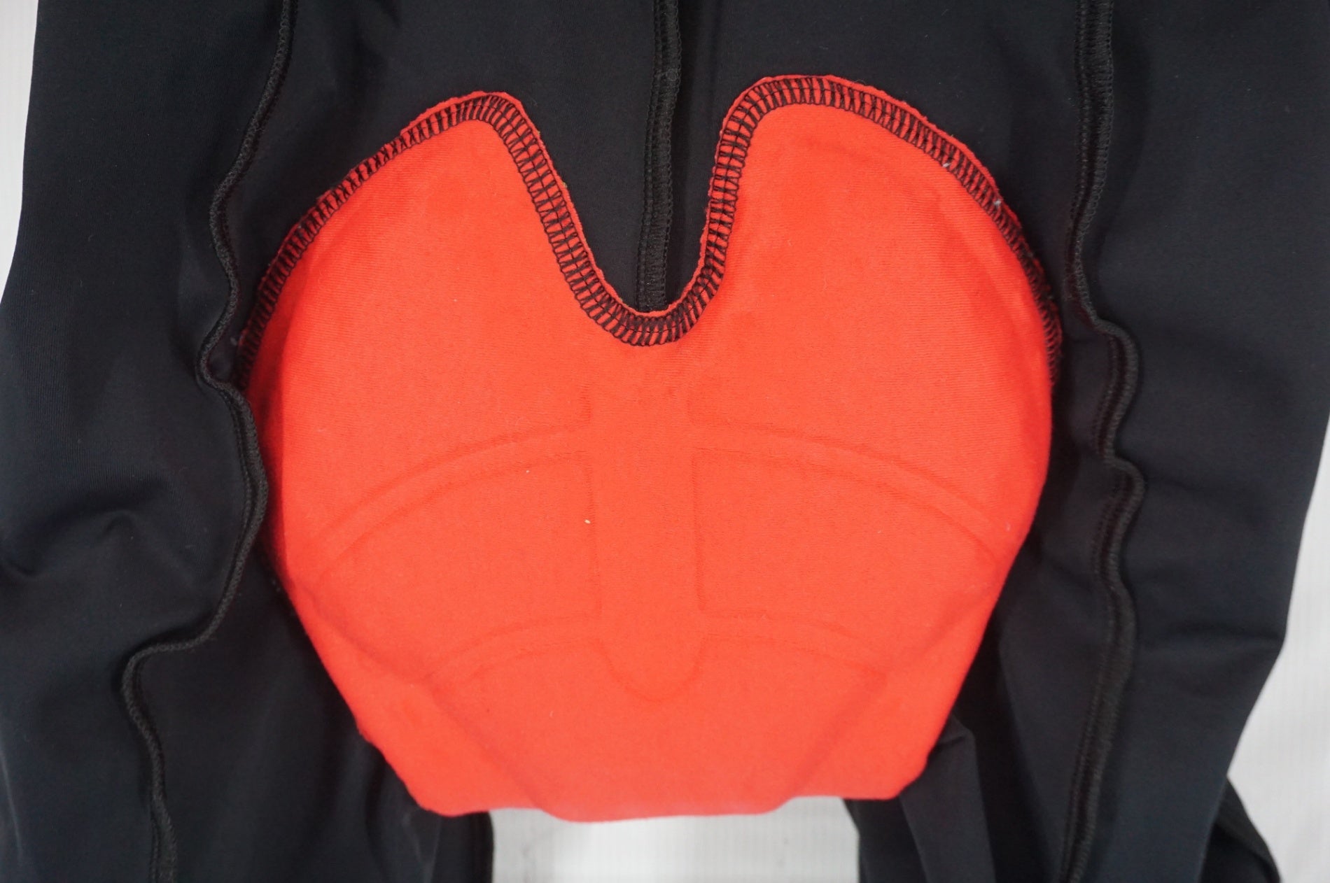 CASTELLI 「カステリ」 XLサイズ ビブショーツ / 阪急塚口店