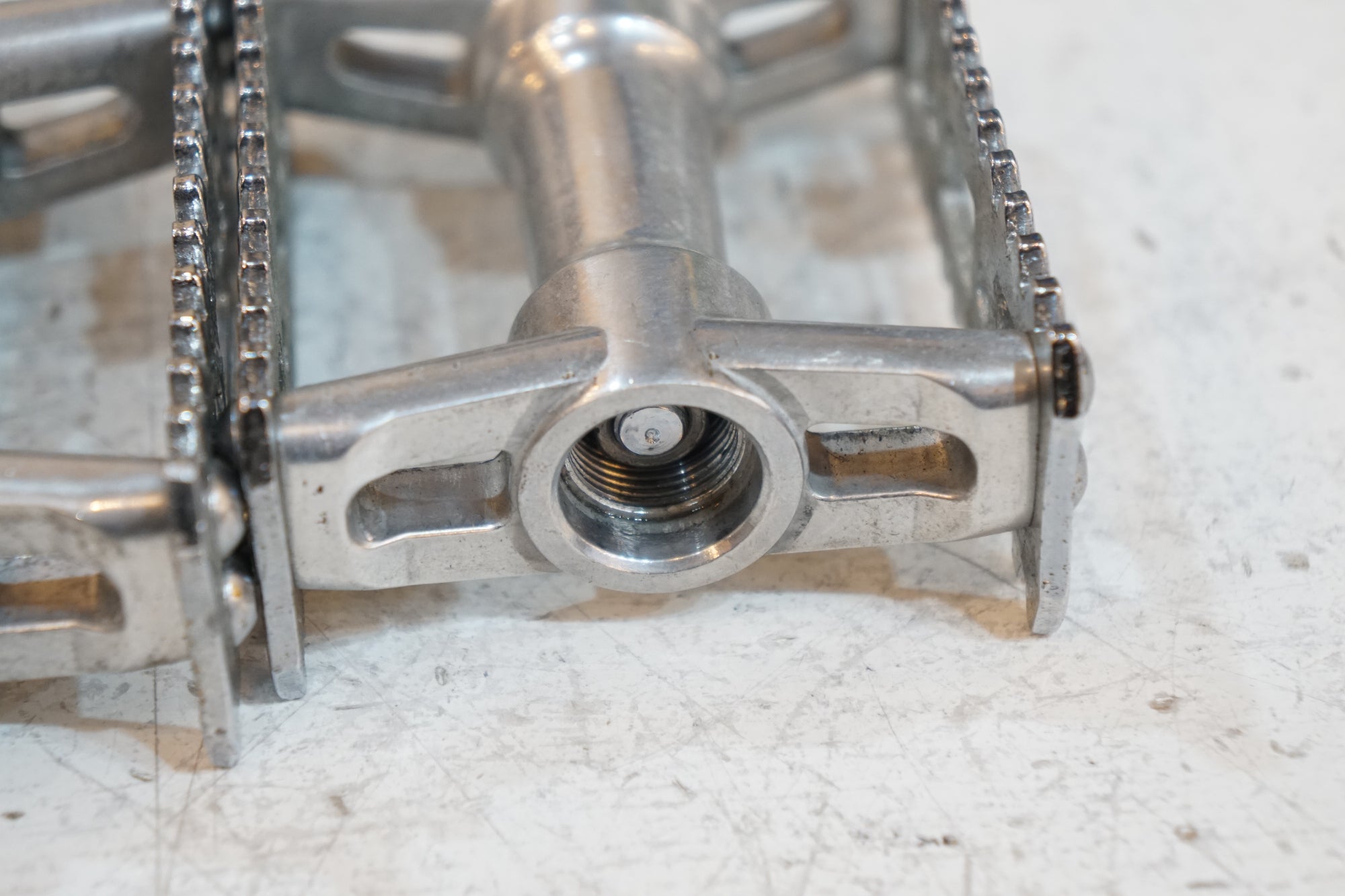 MKS 「ミカシマ」 STREAM ペダル / バイチャリ浦和ベース