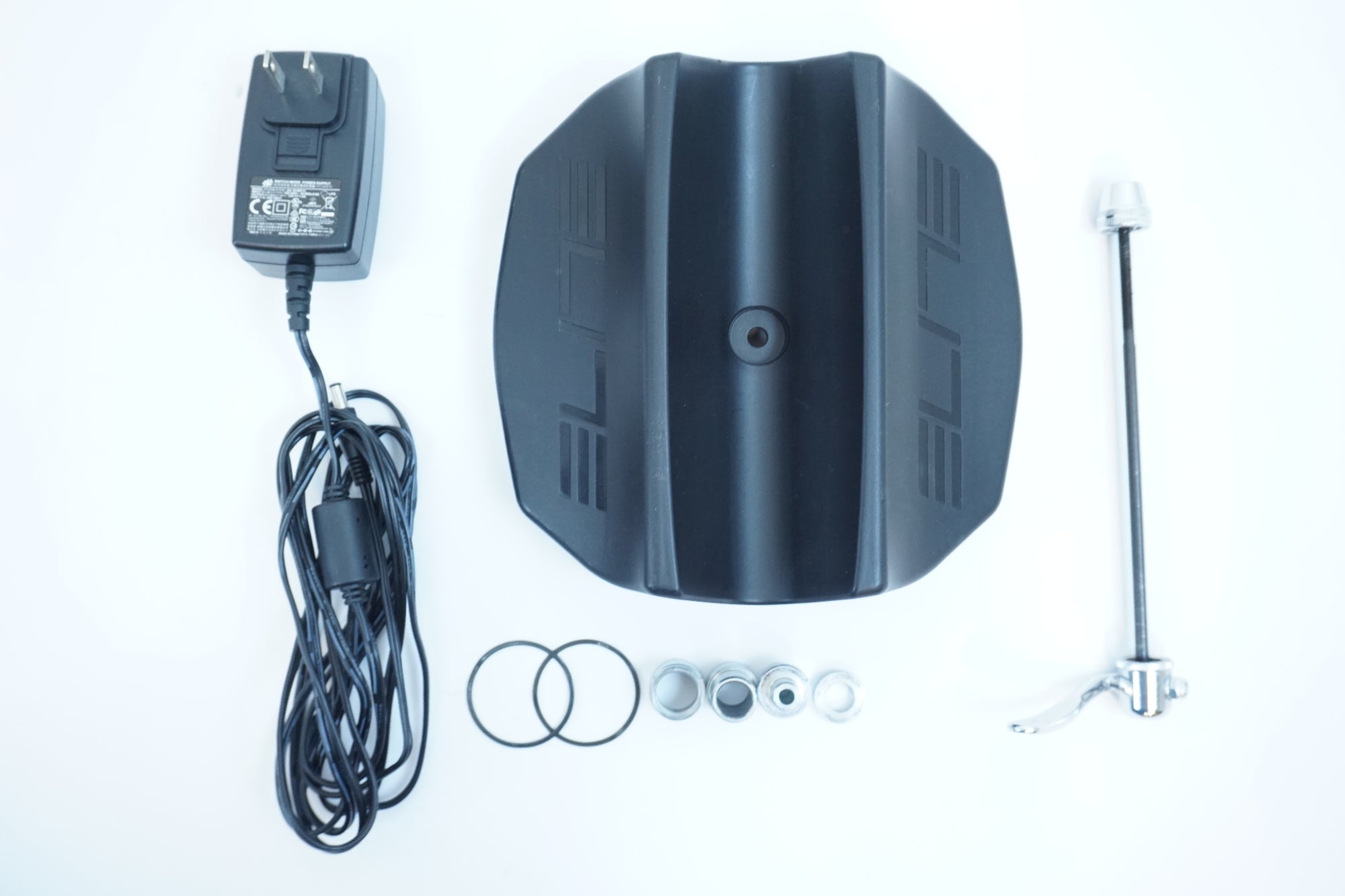 ELITE 「エリート」 DIRETO X サイクルトレーナー / 有明ガーデン店