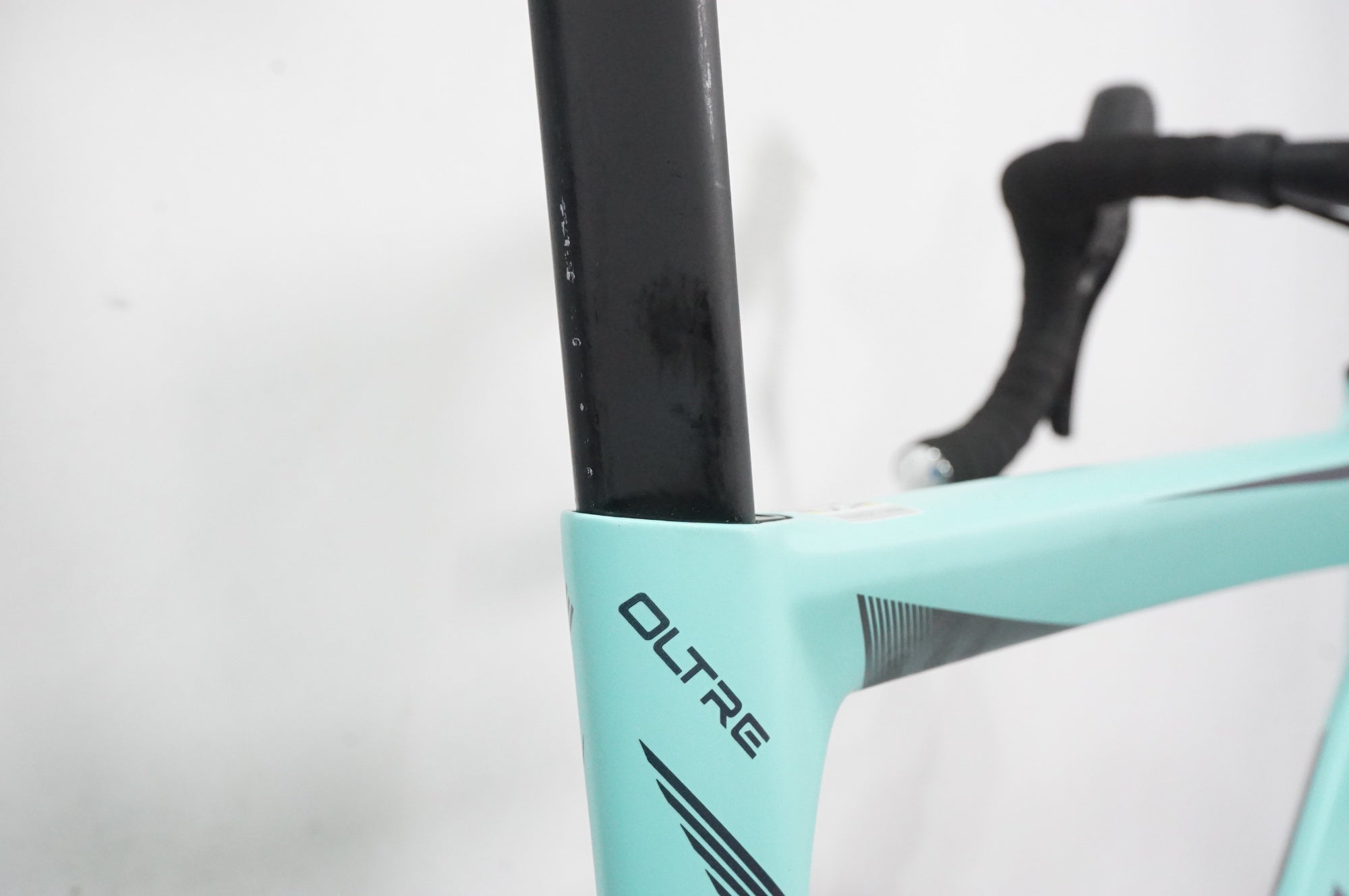 BIANCHI 「ビアンキ」 OLTRE RACE 2024年モデル ロードバイク / AKIBA店