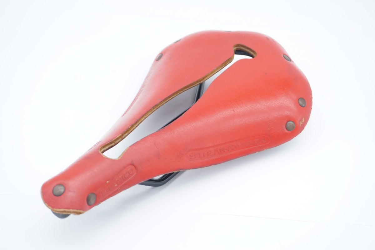 SELLE ANATOMICA 「セラ アナトミカ」 TITANICO サドル / 滋賀大津店