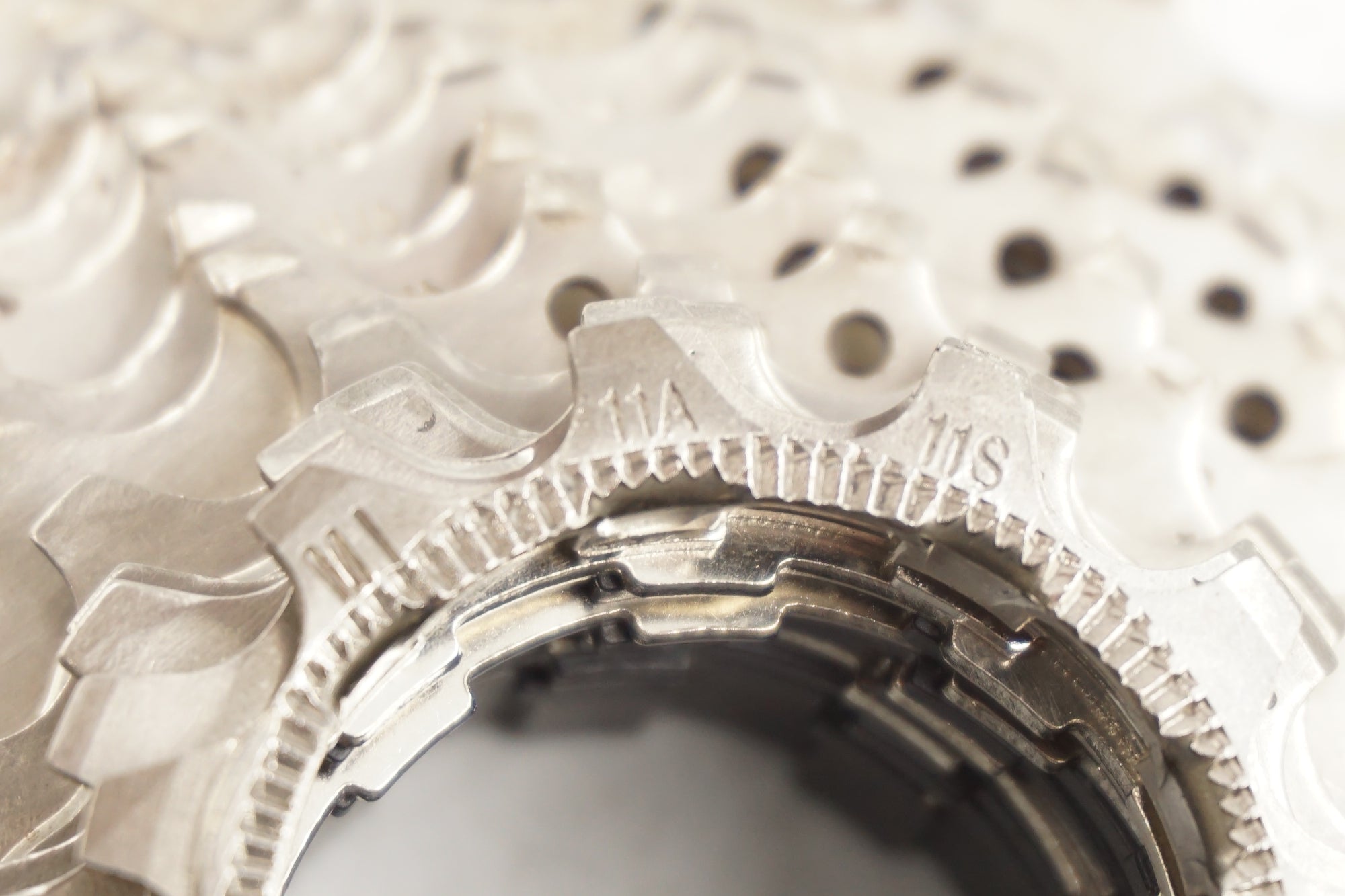 SHIMANO 「シマノ」 105 CS-5700 11-28T スプロケット / 奈良店