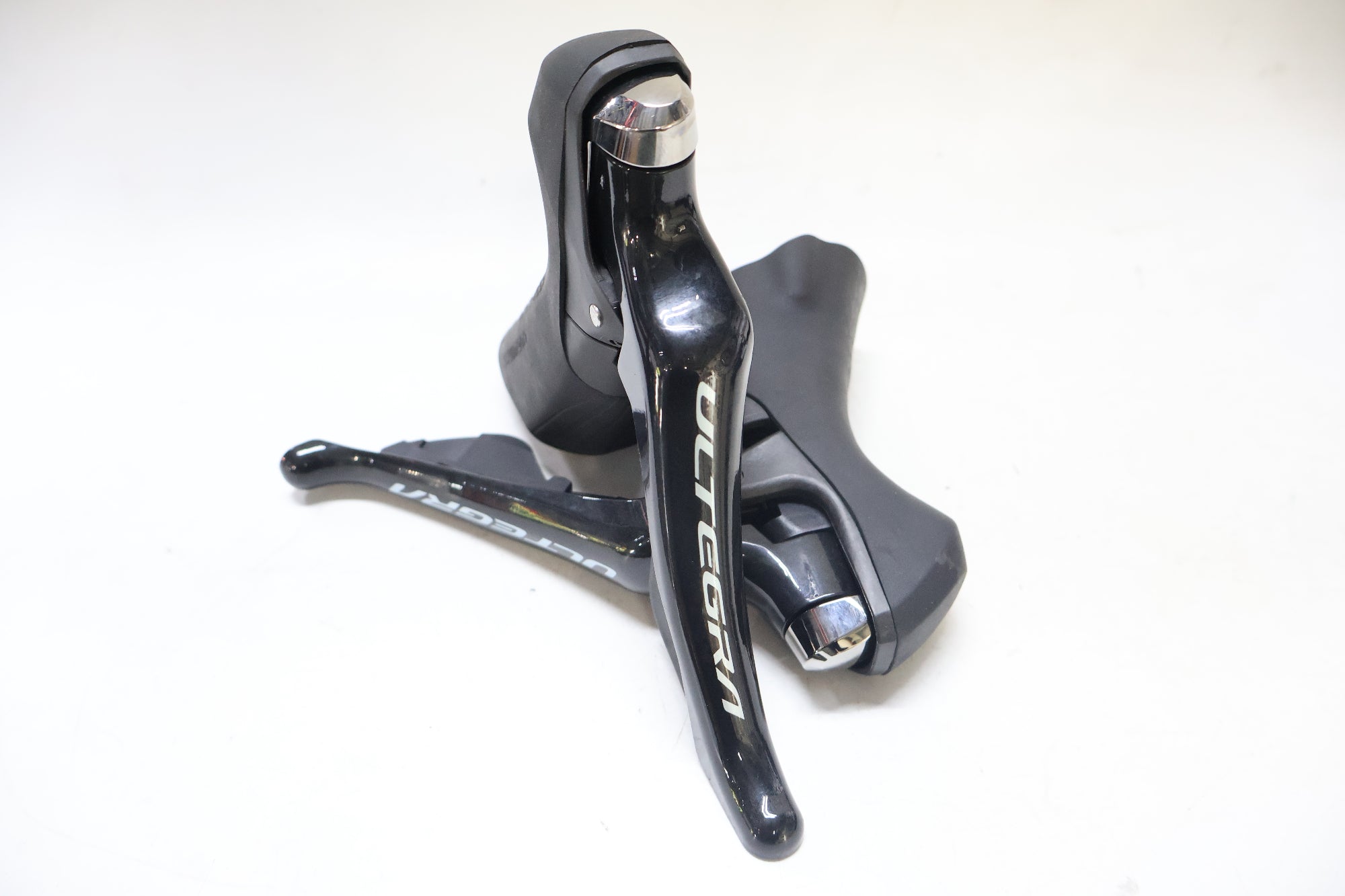 SHIMANO 「シマノ」 ULTEGRA ST-R8000 デュアルコントロールレバー
