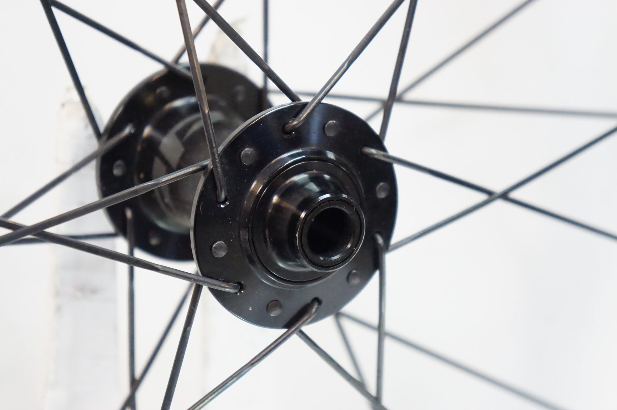 ZIPP 「ジップ」 303S TUBELESS DISC シマノ 11速 ホイールセット / 熊谷本店