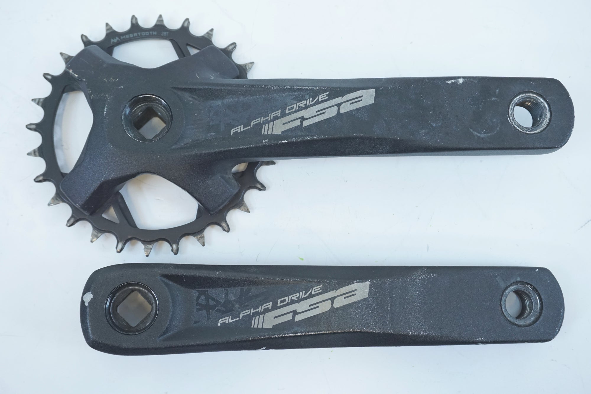 FSA 「エフエスエー」 ALPHA DRIVE 170mm クランクセット / 有明