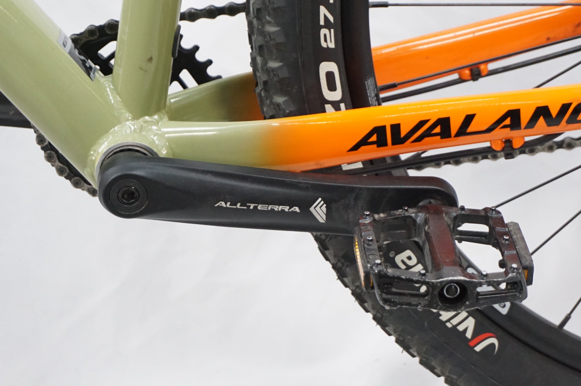 ジャンク GT 「ジーティー」 AVALANCHE ELITE 27.5 2020年モデル マウンテンバイク / 川越店