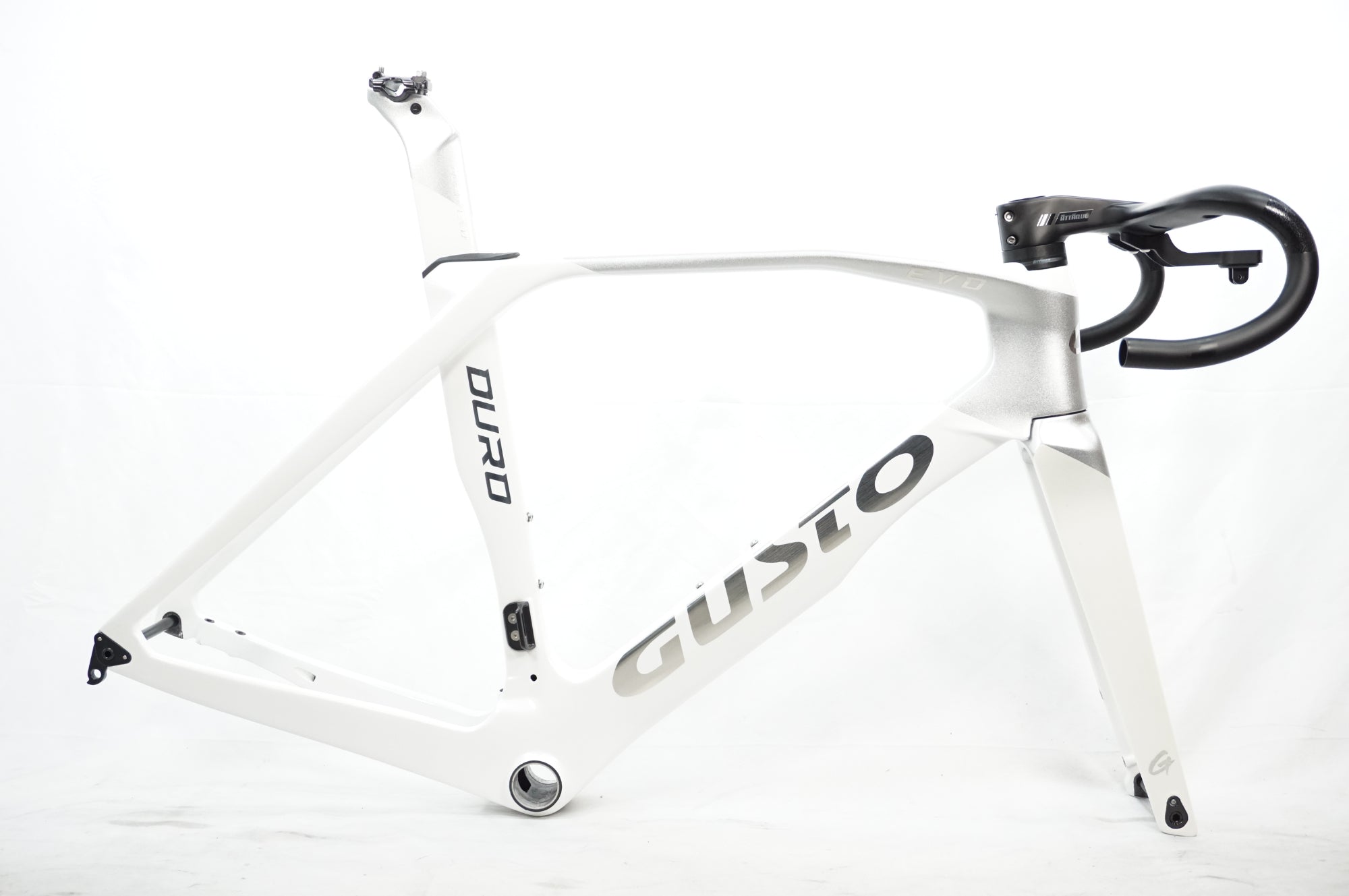 GUSTO 「グスト」 DURO EVO DB 2024年モデル ロードバイク フレームセット / 川越店