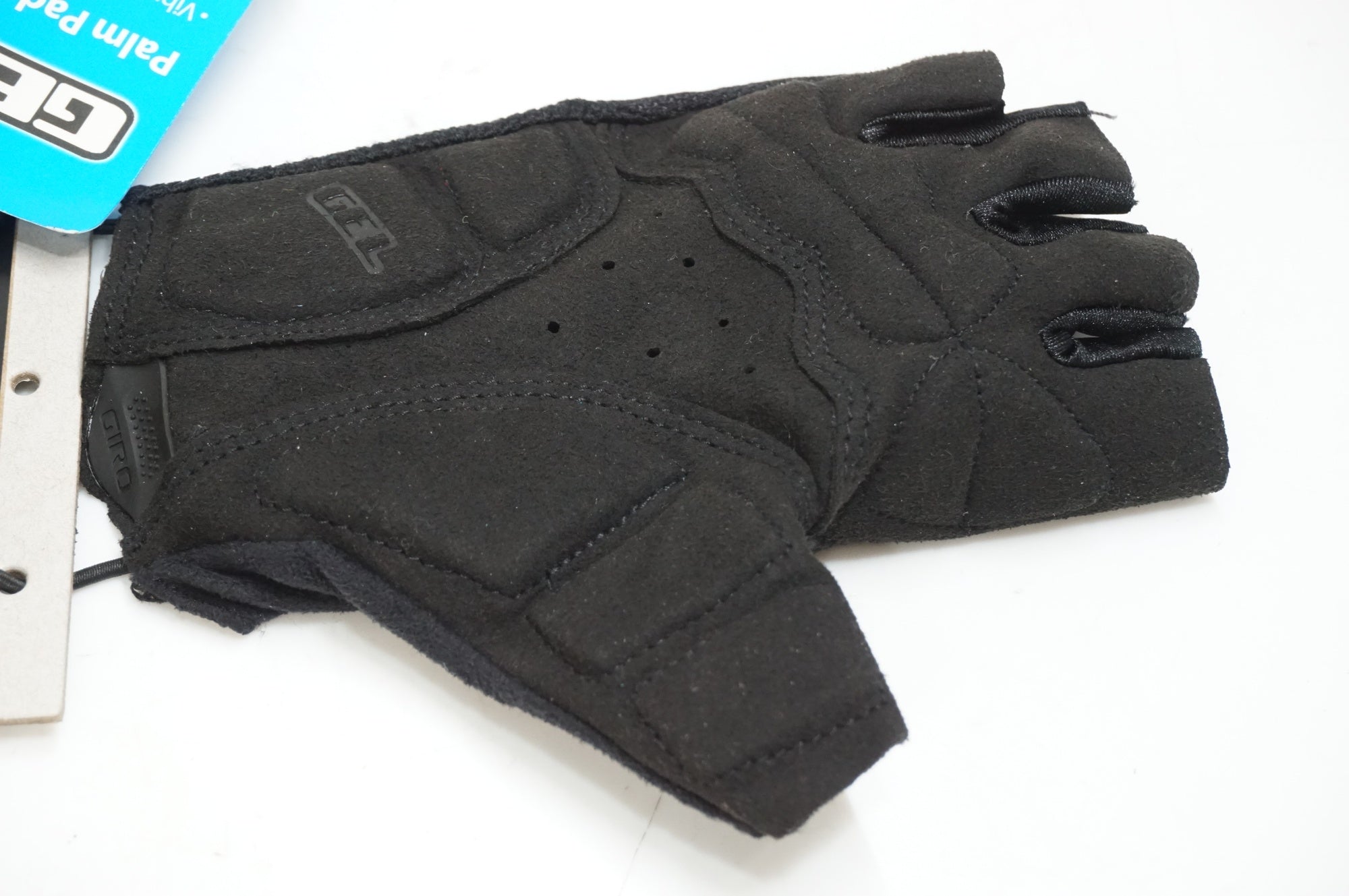 GIRO 「ジロ」 BRAVO GEL Mサイズ グローブ / 大宮店