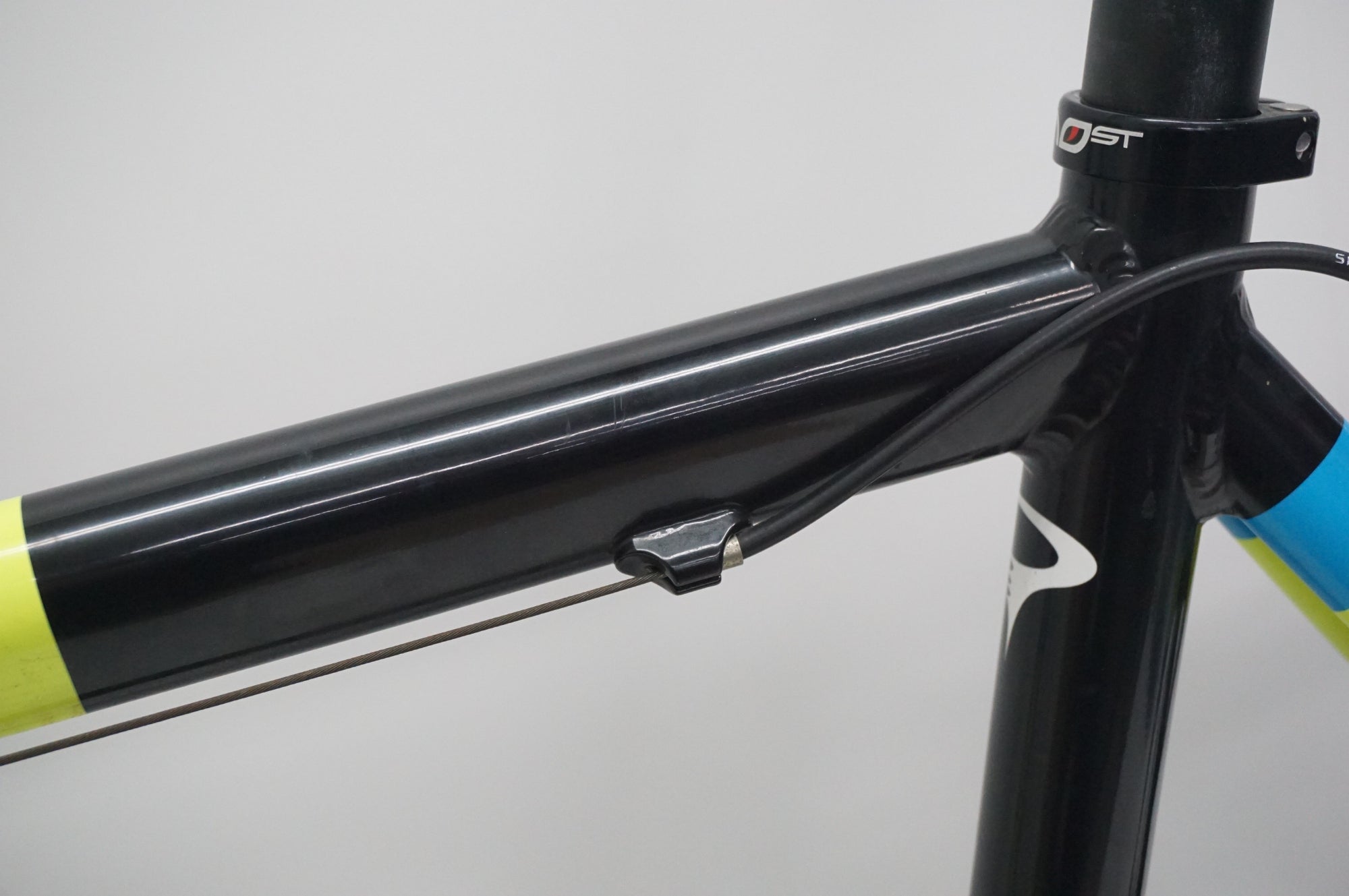 PINARELLO 「ピナレロ」 PRIMA SORA 2018年モデル ロードバイク / 福岡店